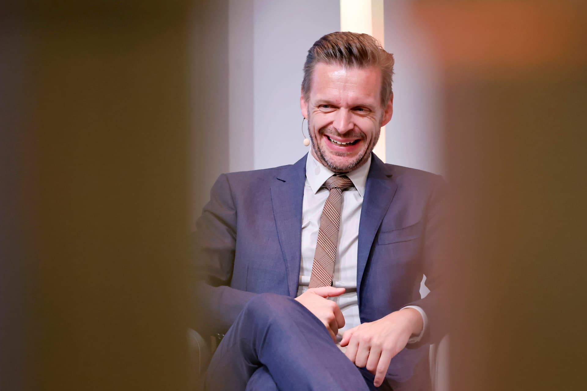 ARD-Kabarettist Florian Schroeder über Trauer um Kirk: „Diese lebensmüden Konservativen wirken wie Leute, die wahrscheinlich auch geweint hätten, wenn das Stauffenberg-Attentat geklappt hätte“