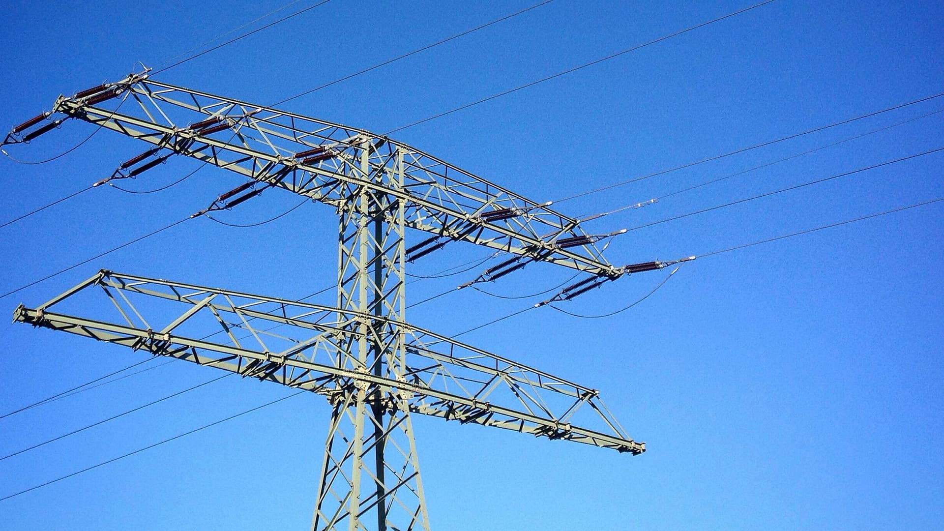 Stadtwerke Oranienburg nehmen keine neuen Strom-Kunden an: Bundesnetzagentur wirft Stadt „Fehleinschätzungen bei der Planung” vor