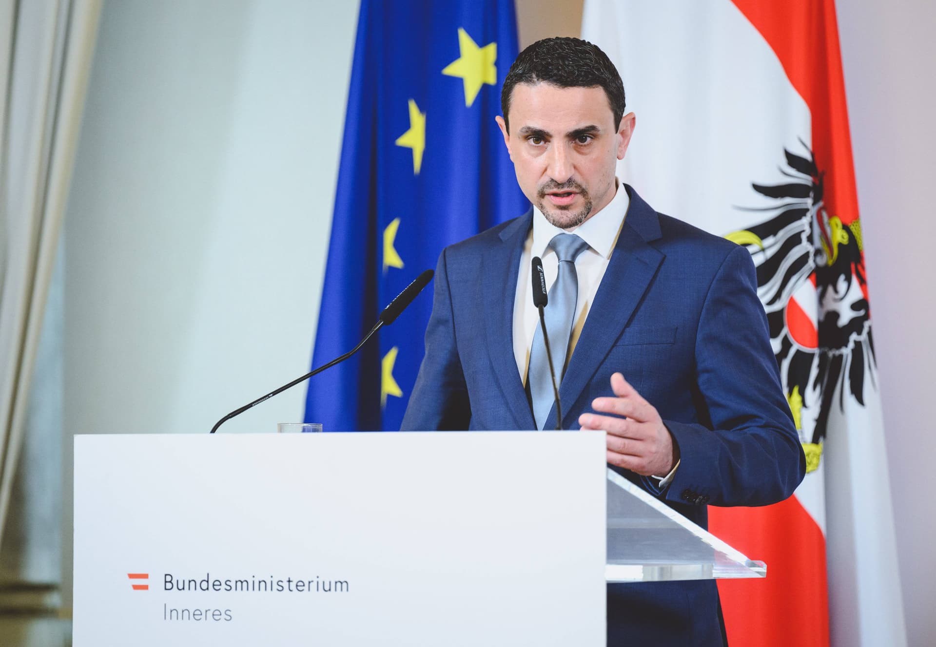 Österreich: Verfassungsschutz beobachtet Klima-Kleber