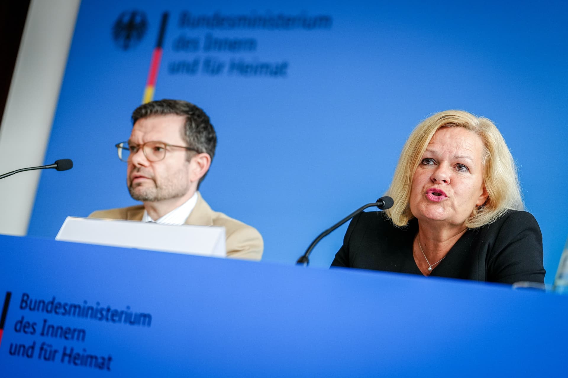 Warum das Asyl-Paket der Regierung bei Flüchtlingen einen Urlaubsboom in Herkunftsländer auslösen könnte