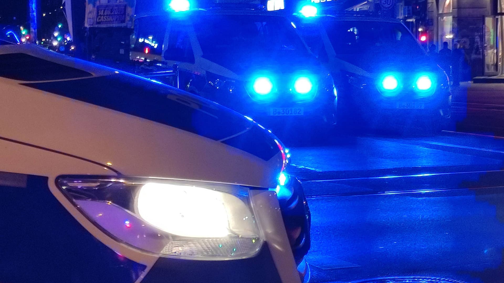 Zivilcourage endet blutig: Sicherheitsmann stoppt Mädchen-Belästiger und wird niedergeprügelt