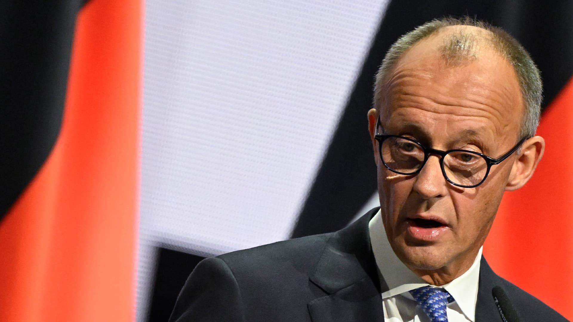 Friedrich Merz bedient sich am Tag der Deutschen Einheit an den Chiffren des neuen Sozialismus