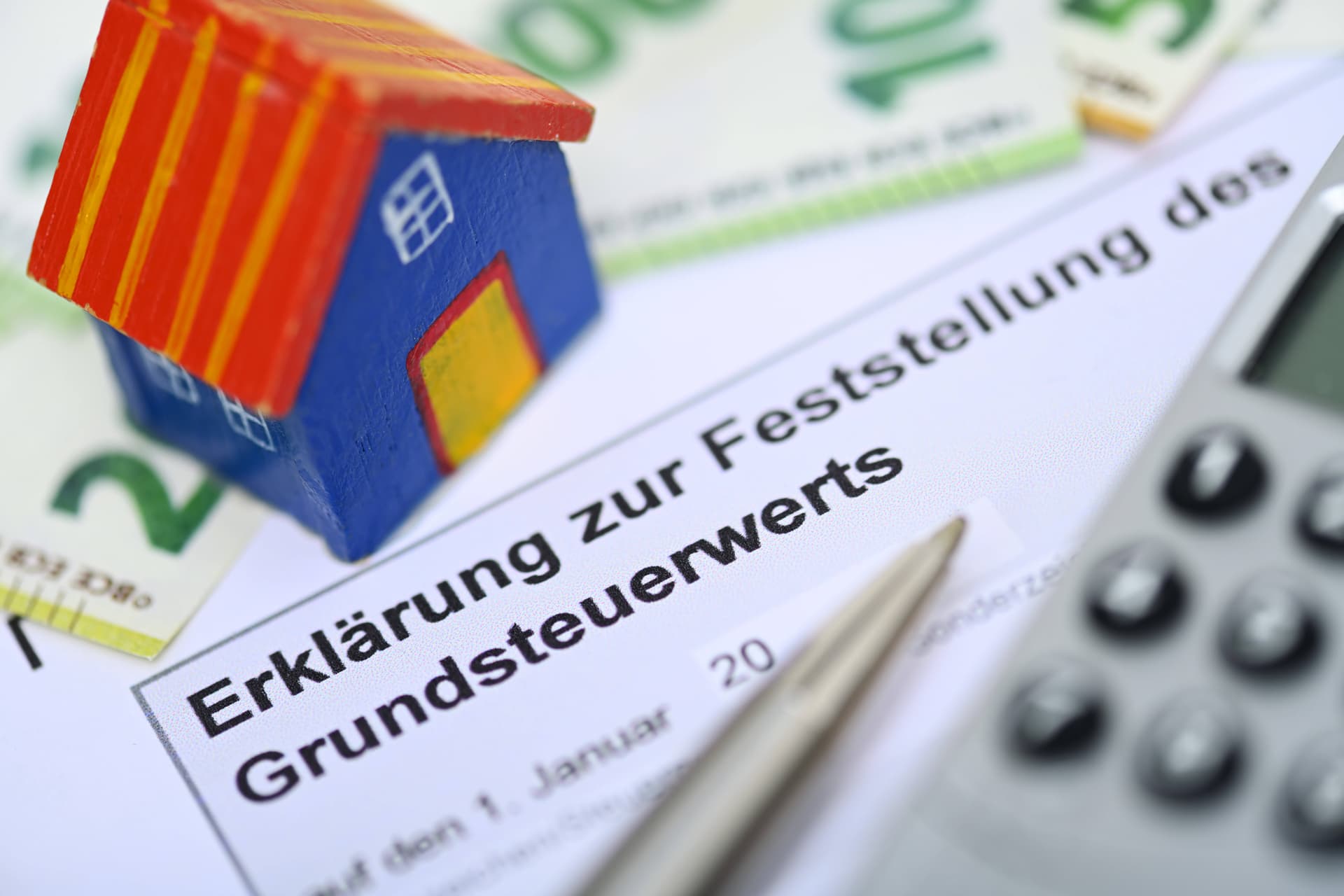 Schätzung droht: Millionen Grundsteuererklärungen in Deutschland noch nicht abgegeben