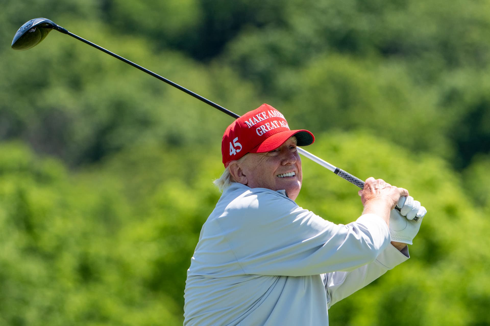 Zwischen Loch 3 und Loch 8: Wie Trump Kolumbien auf dem Golfplatz bezwang