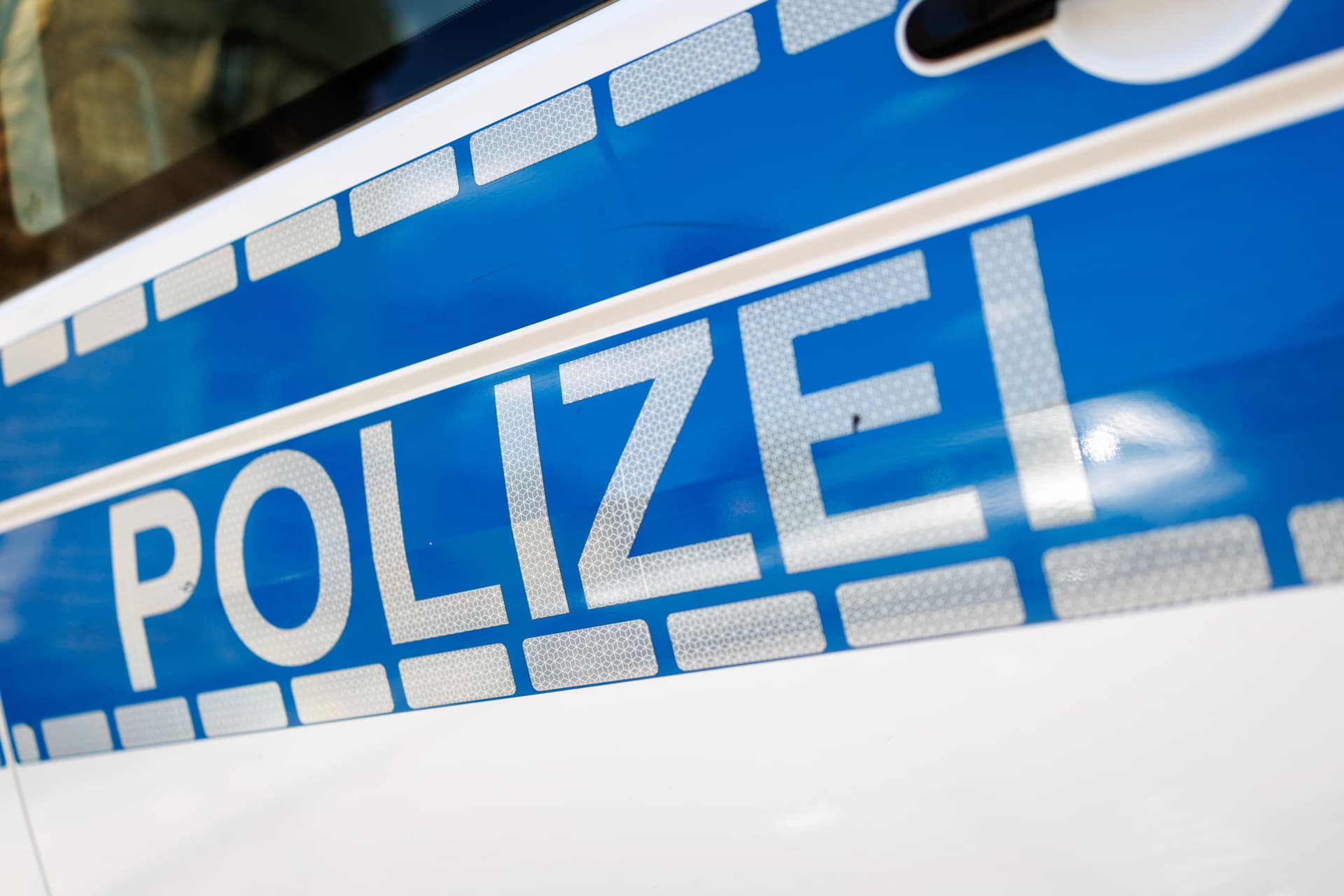 Bonn: Zwei Verletzte durch Messermann