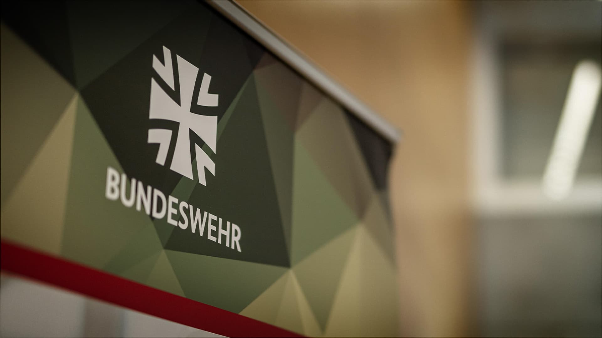 Wegen satirischem Bundeswehr-Meme: Staatsanwaltschaft erhebt Anklage gegen Schüler aus Freiburg