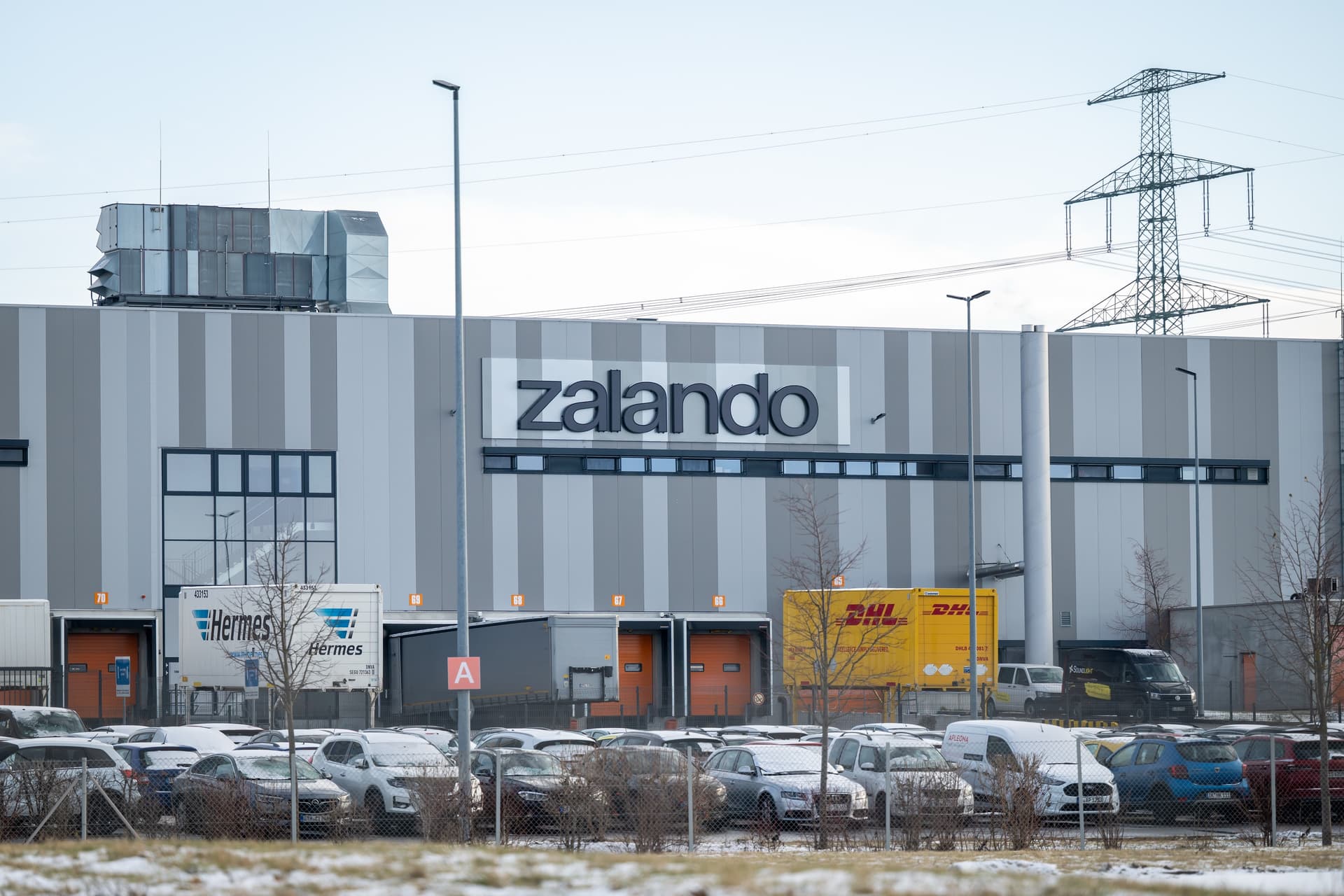 Zalando schließt Standort Erfurt mit 2.700 Beschäftigten