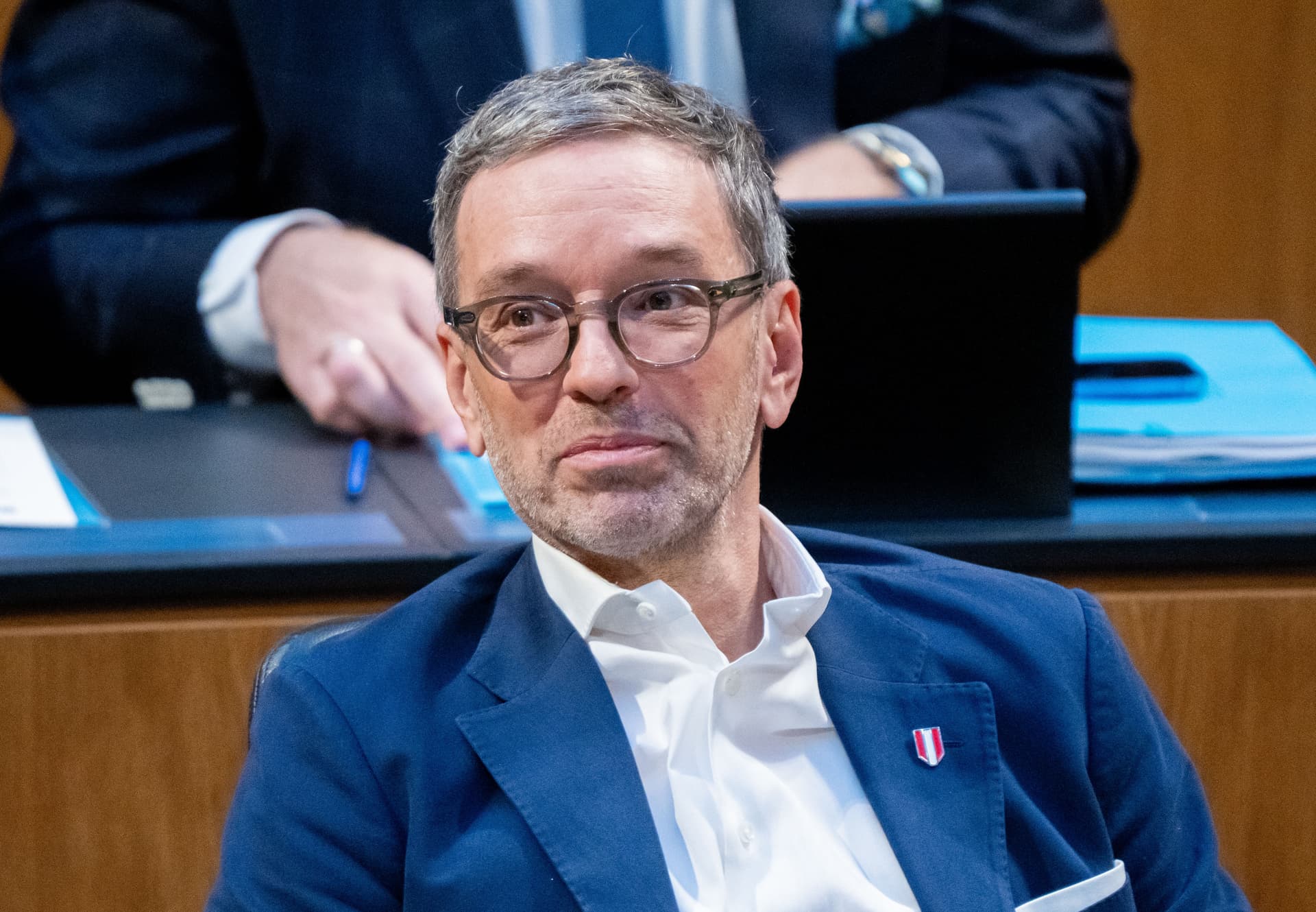 Österreich: Nehammer weg! Kommt jetzt Kickl?