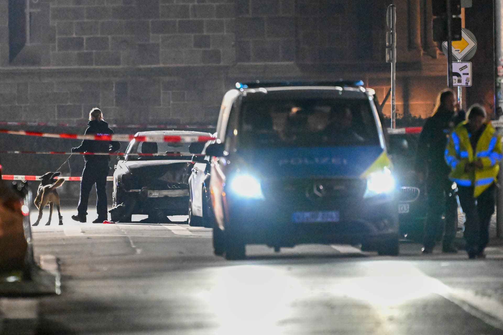 Auto-Anschlag von Gießen: Es war Absicht! +++ Er soll in die Psychiatrie