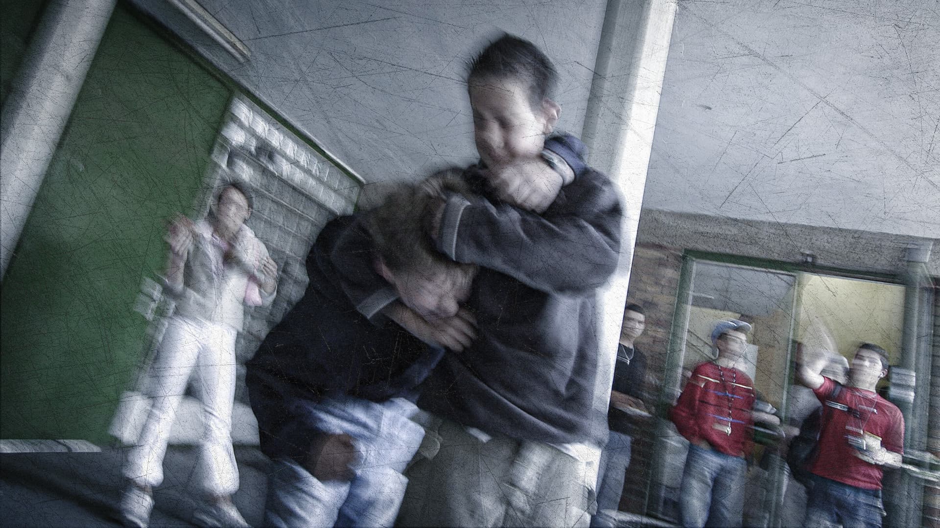 In Berlin und Duisburg: Grundschüler schlitzt Kumpel den Arm auf, Zehnjährige misshandeln Tiere!