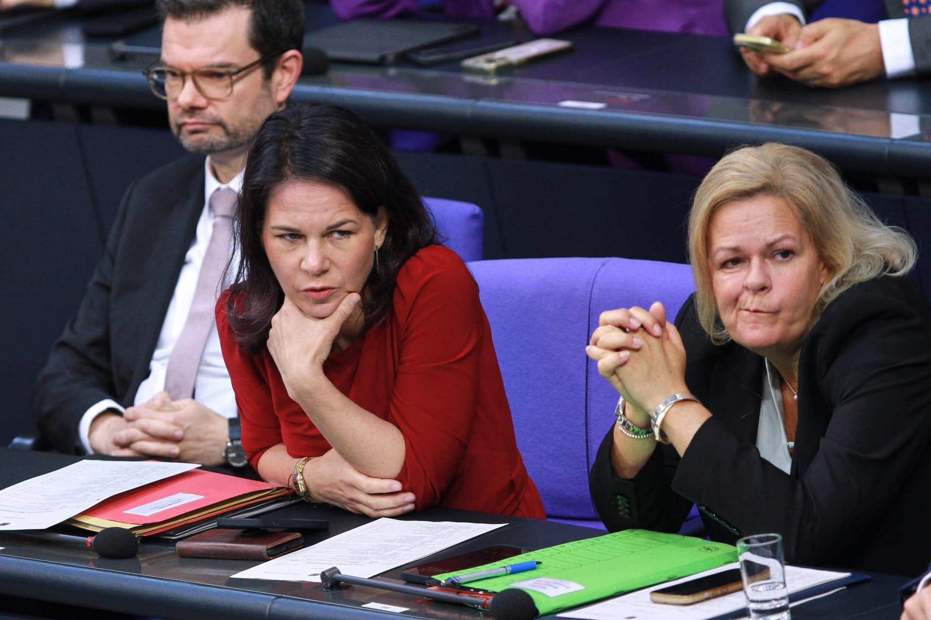 Mit diesem ganz miesen Trick: Ampel verhindert Abstimmung über Grenzschließung im Bundestag!