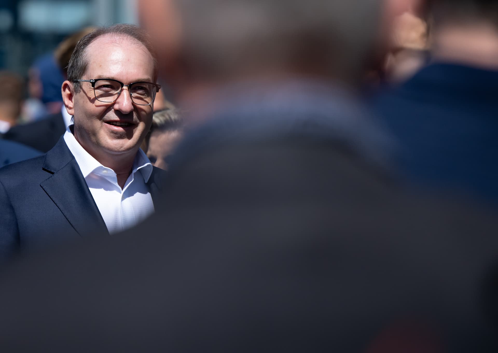 Dobrindt verspricht Härte an den Grenzen: „Mehr Zäune, mehr Drohnen!“
