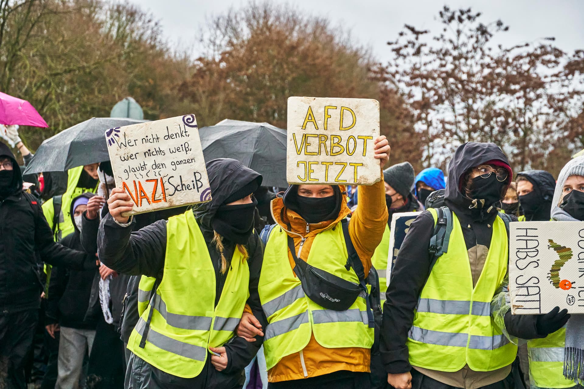 Der „Kampf gegen Rechts“ als Staatsräson: Wie Ausgrenzung und Gewalt gegen die AfD normalisiert werden
