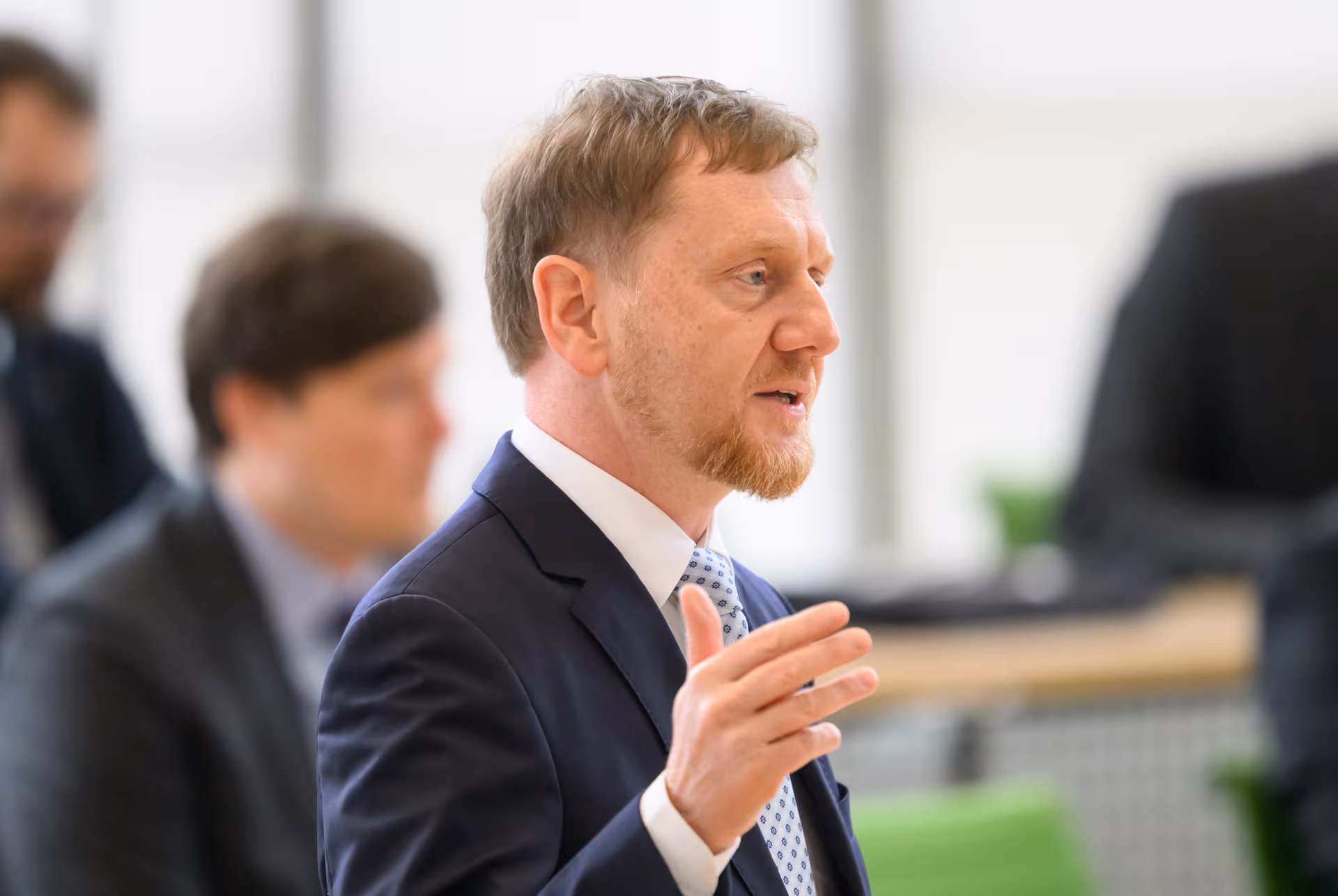Kretschmer kritisiert AfD-Strategie: „Das bloße Ausgrenzen bringt nichts“