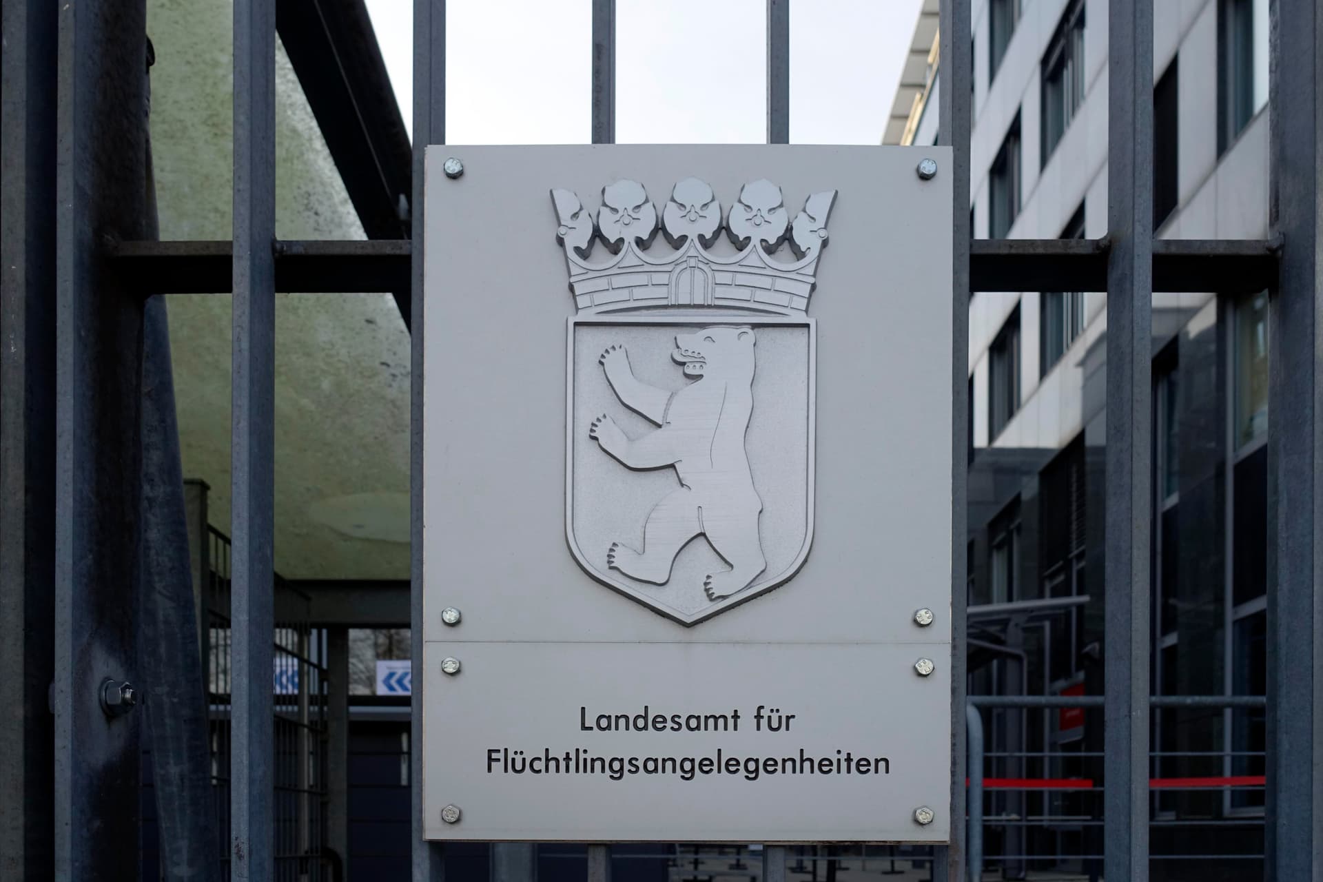 Asylamt-Mitarbeiterin versendet „Genozid in Gaza“-Rundmail über internen Verteiler