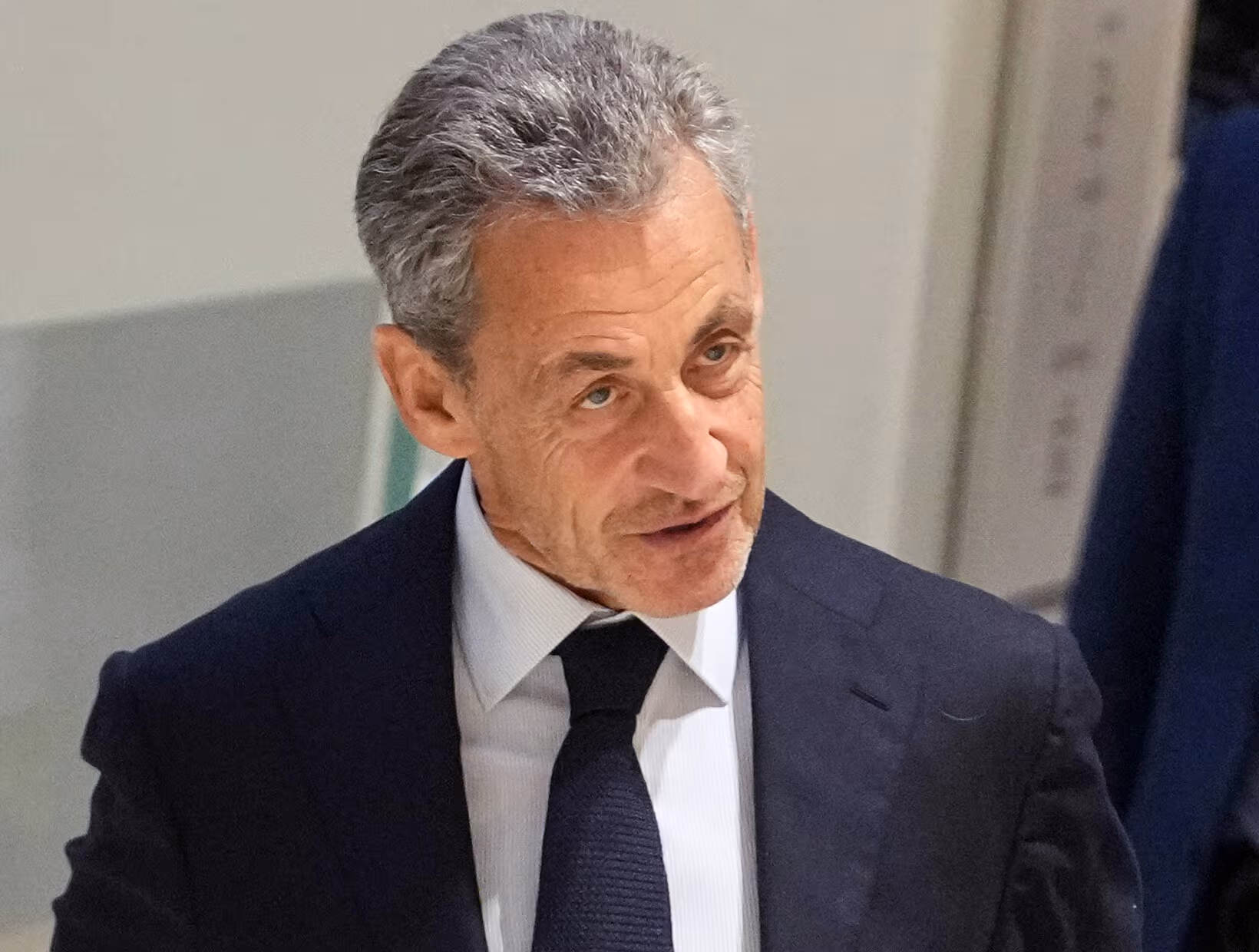 Pariser Gericht verurteilt Sarkozy wegen Libyen-Affäre zu fünf Jahren Haft