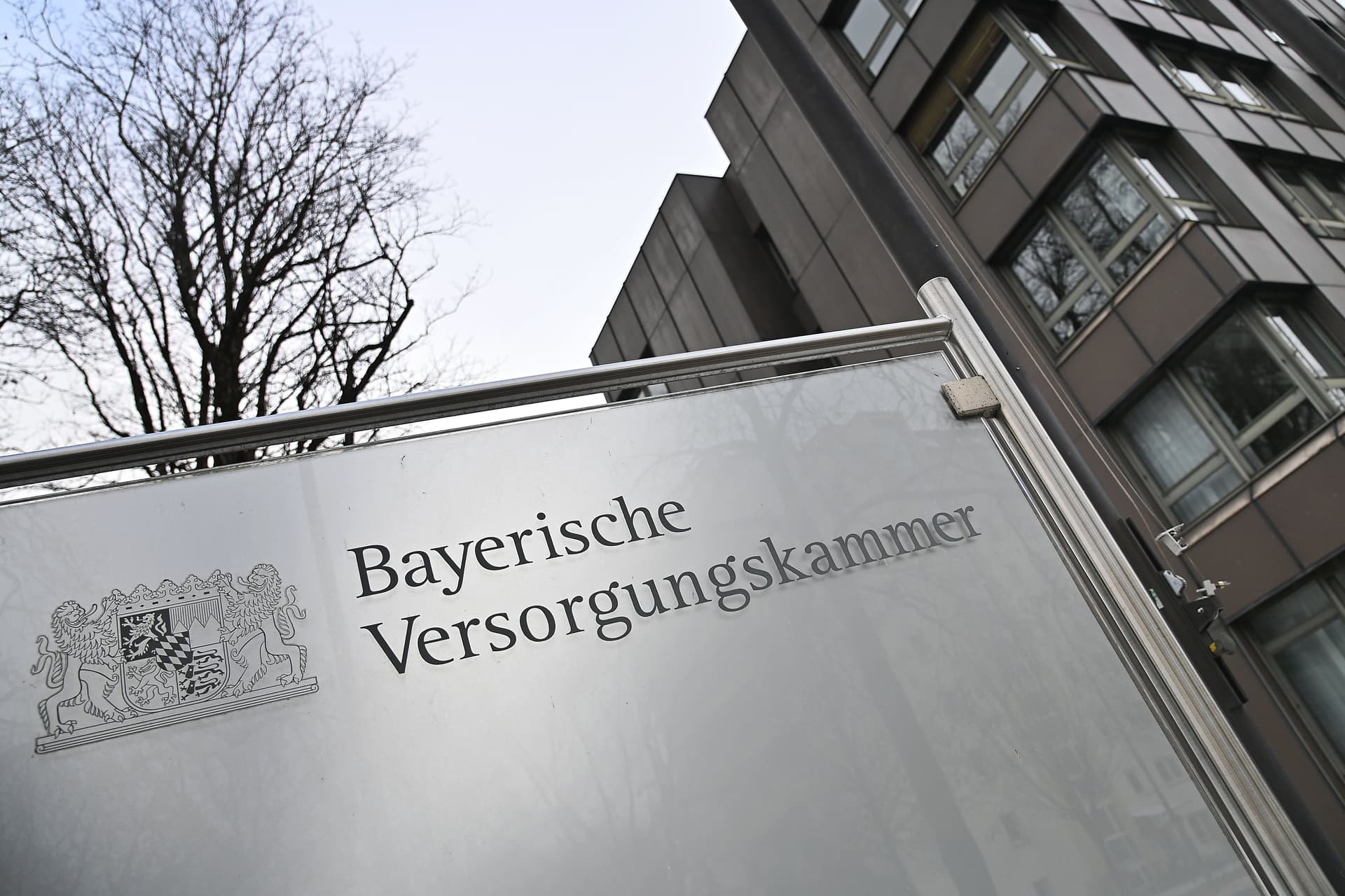 Versicherte in Angst: Bayerische Versorgungskammer verzockt 700 Millionen Euro