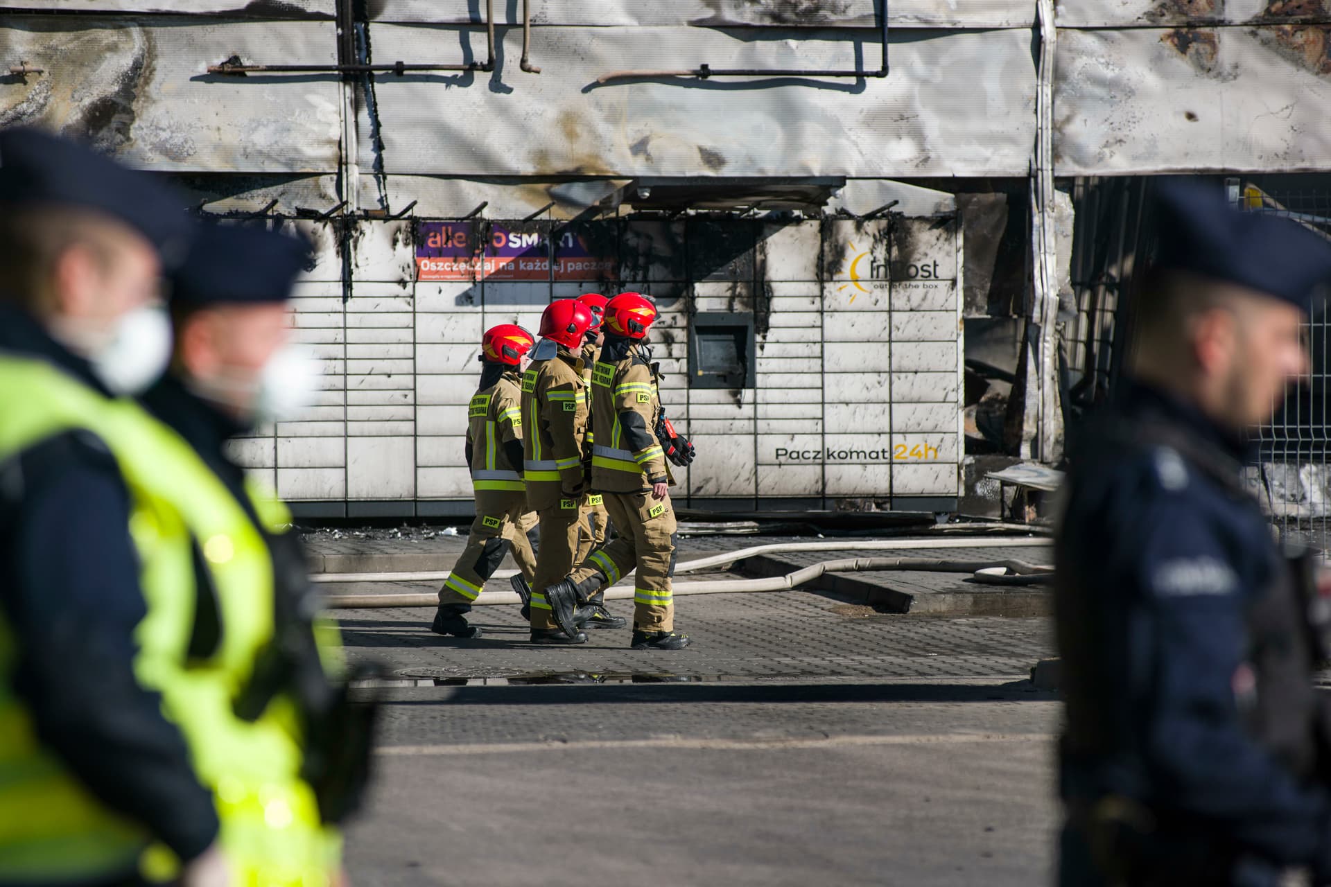 Großbrand in Warschau zerstört Einkaufszentrum mit 1400 Geschäften