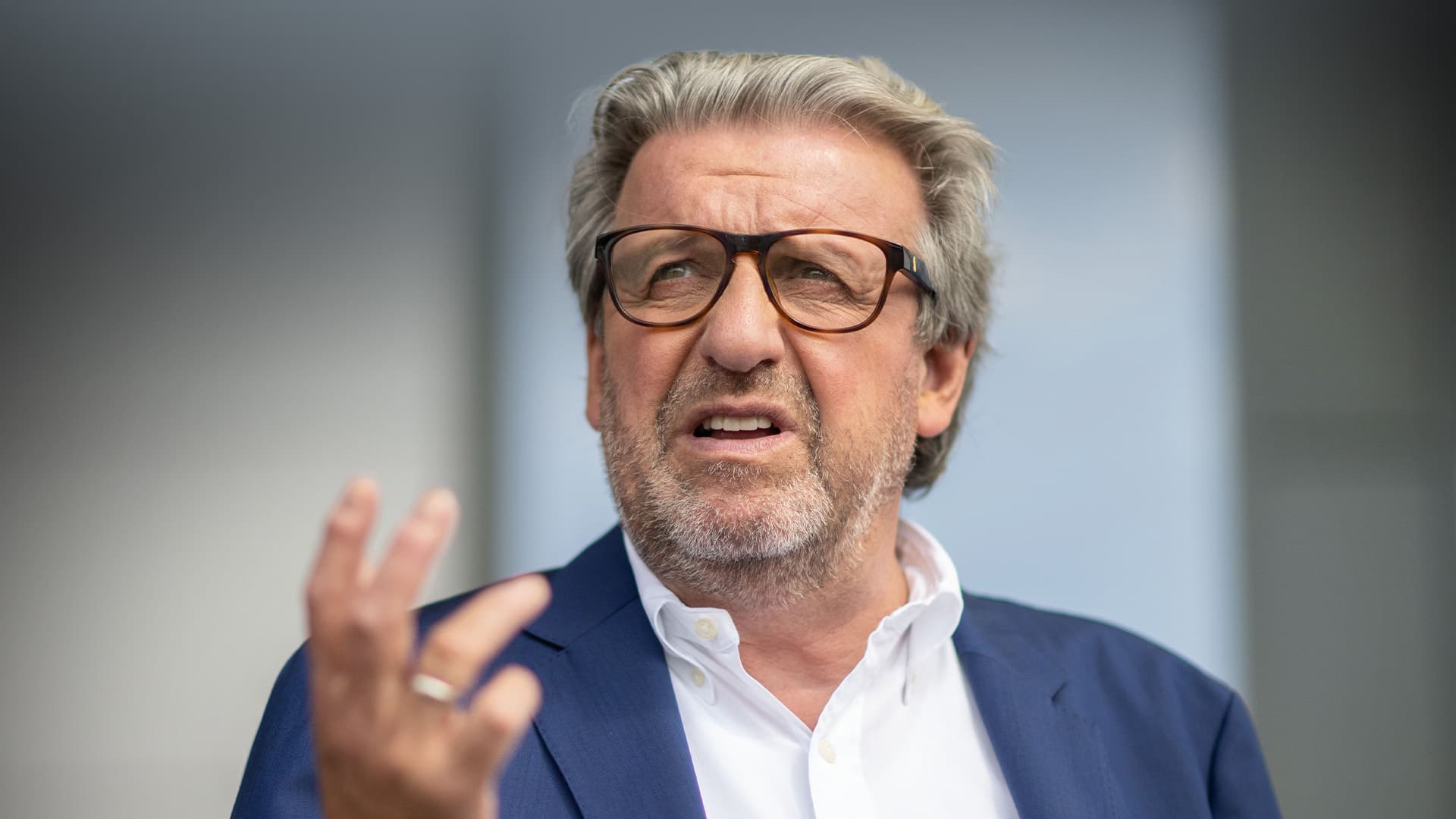 Gesamtmetall-Präsident Stefan Wolf: „Jeden Monat gehen 10.000 Industriearbeitsplätze flöten“