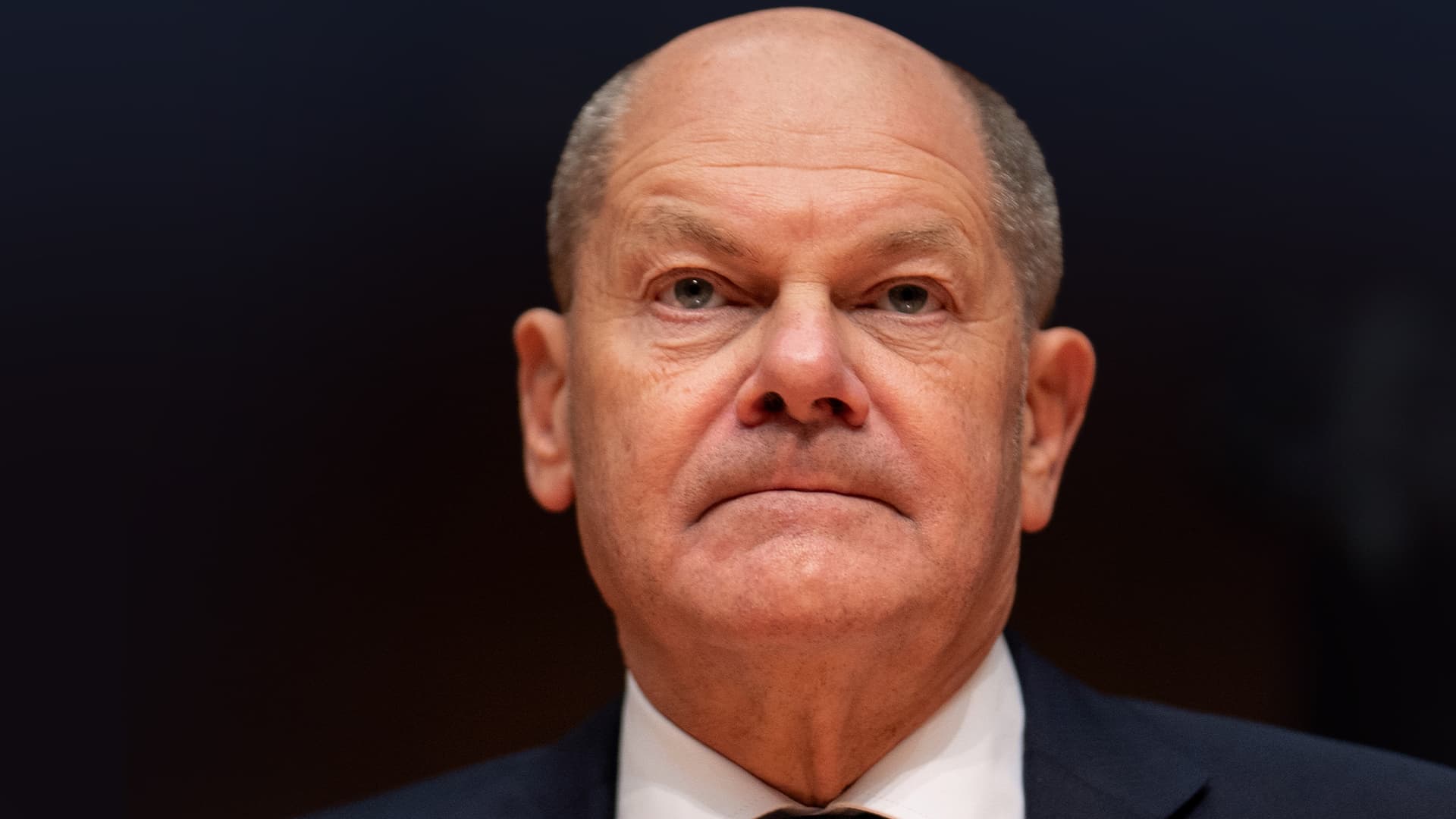Dramatischer Streit zwischen CDU und SPD: Noch vor der Bundestagswahl will Scholz Abtreibungsparagraph 218 abschaffen!