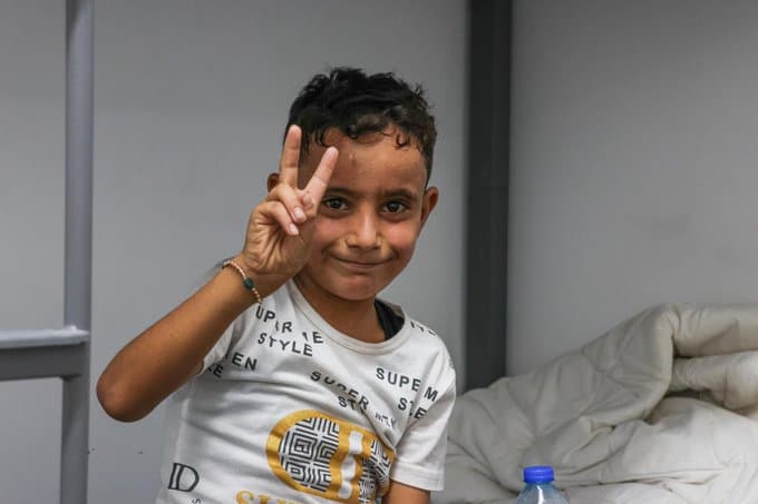 Hamas-Propaganda behauptete, IDF hätte Jungen erschossen: Gazastreifen-Kind Abdul ist wohlauf – und wird evakuiert