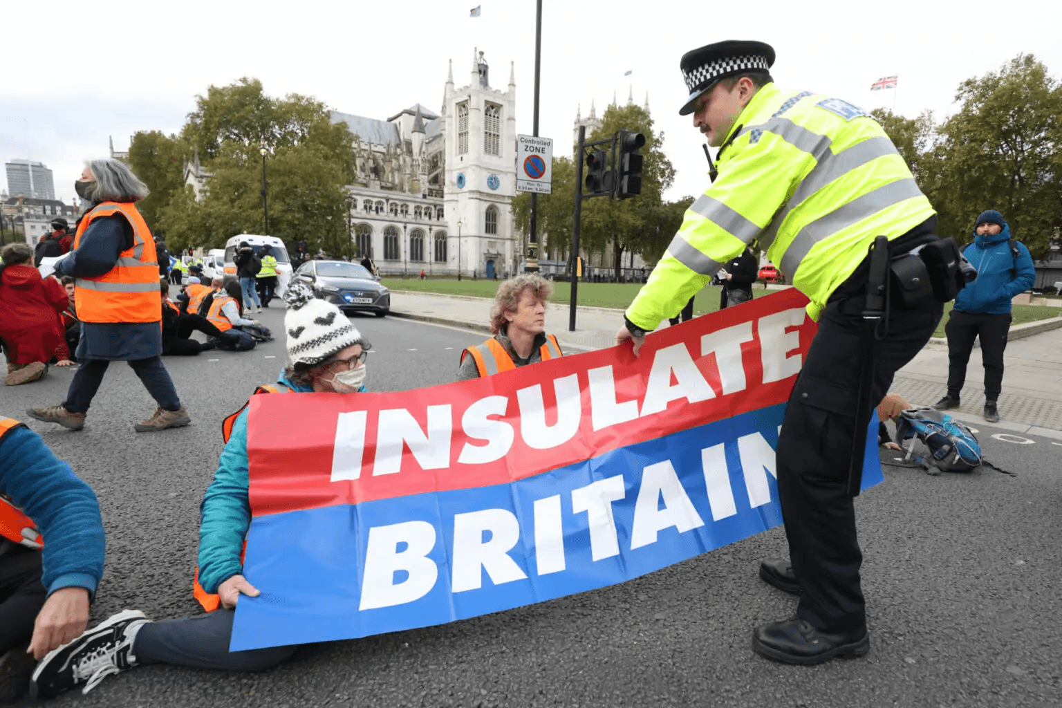 Großbritannien: Strafmilderung für Autobahn-Blockierer