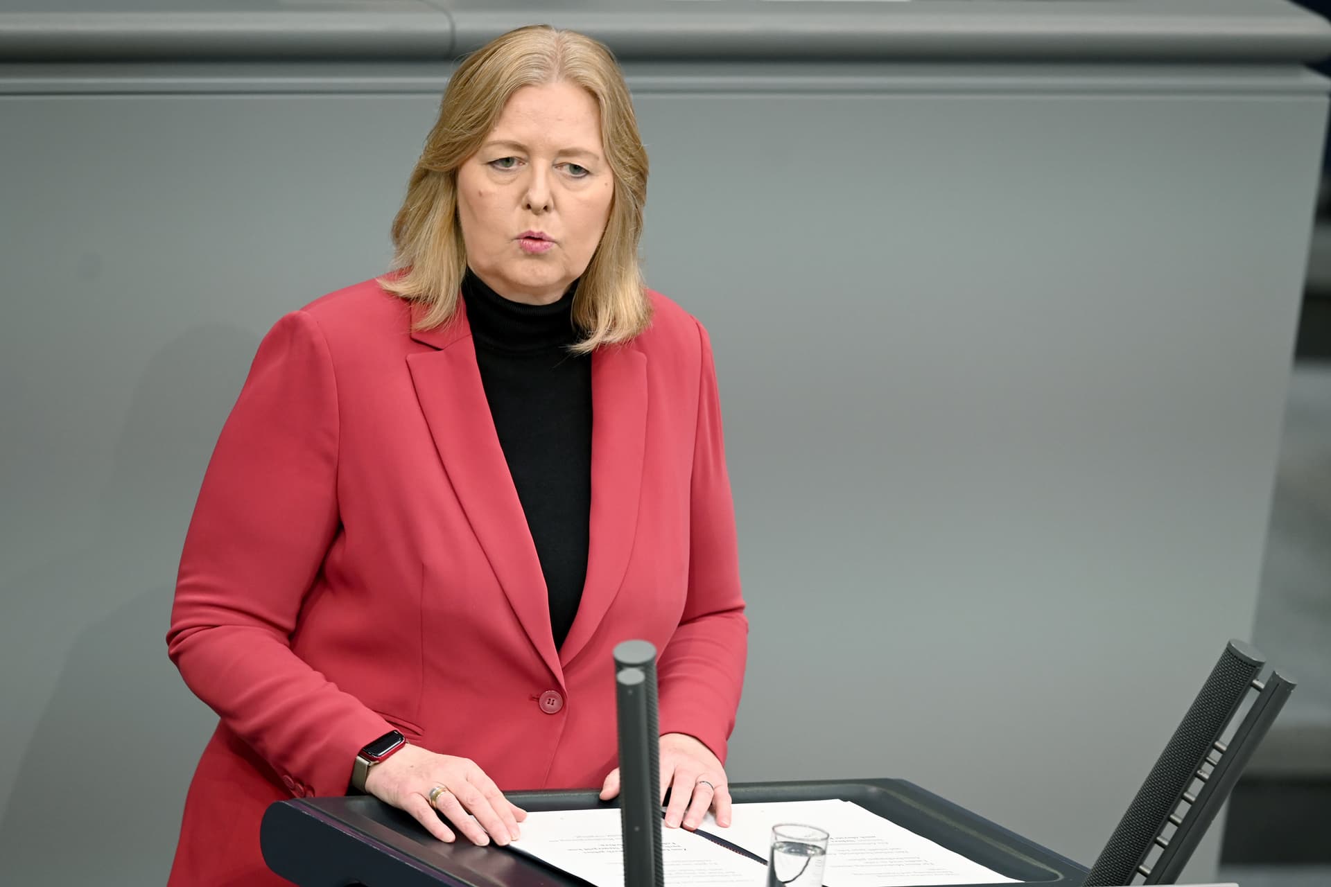 „Bürgergeld“ wird umbenannt: Heute debattiert der Bundestag über die „Neue Grundsicherung“