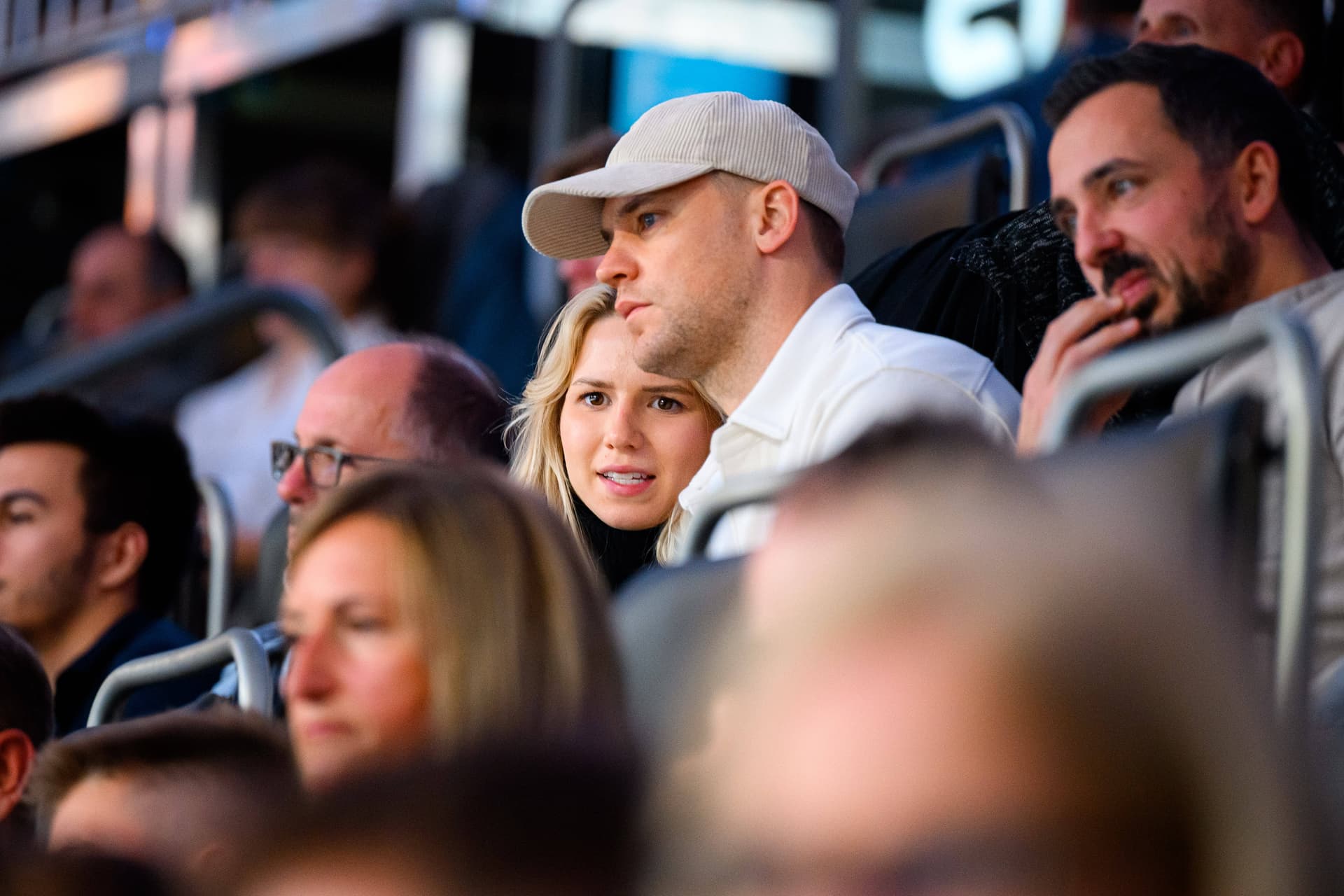 Manuel Neuer hat geheiratet: Bayern-Star sagt heimlich AnikJA