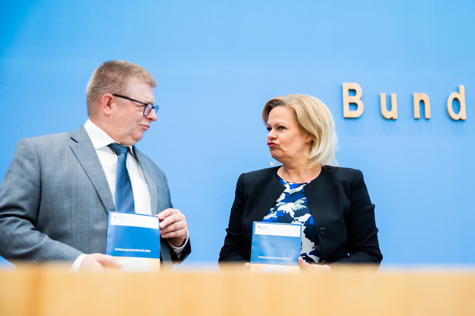Was wusste Geheimdienst-Chef Haldenwang von Faesers Spitzel-Befehl?