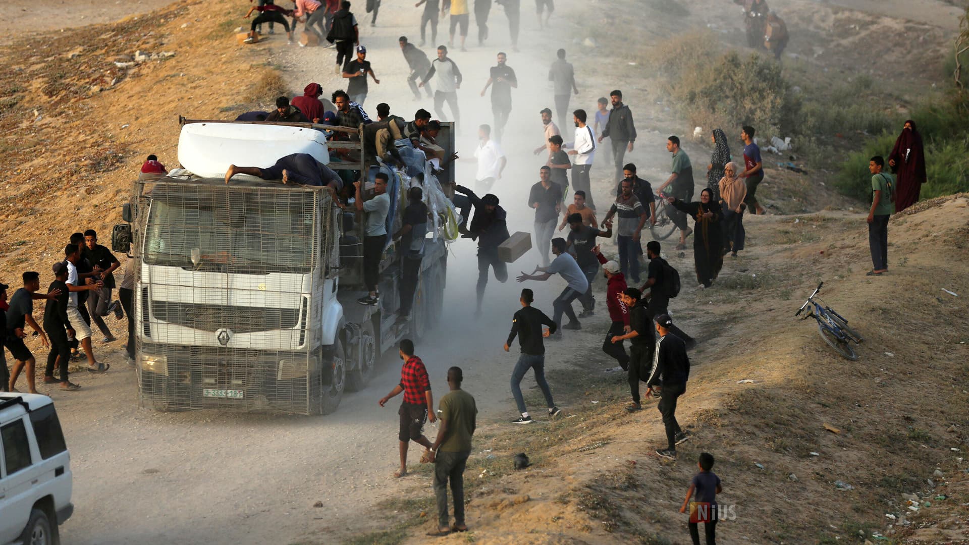 UN-Zahlen beweisen: Fast alle Hilfskonvois werden in Gaza geplündert, auch von der Hamas