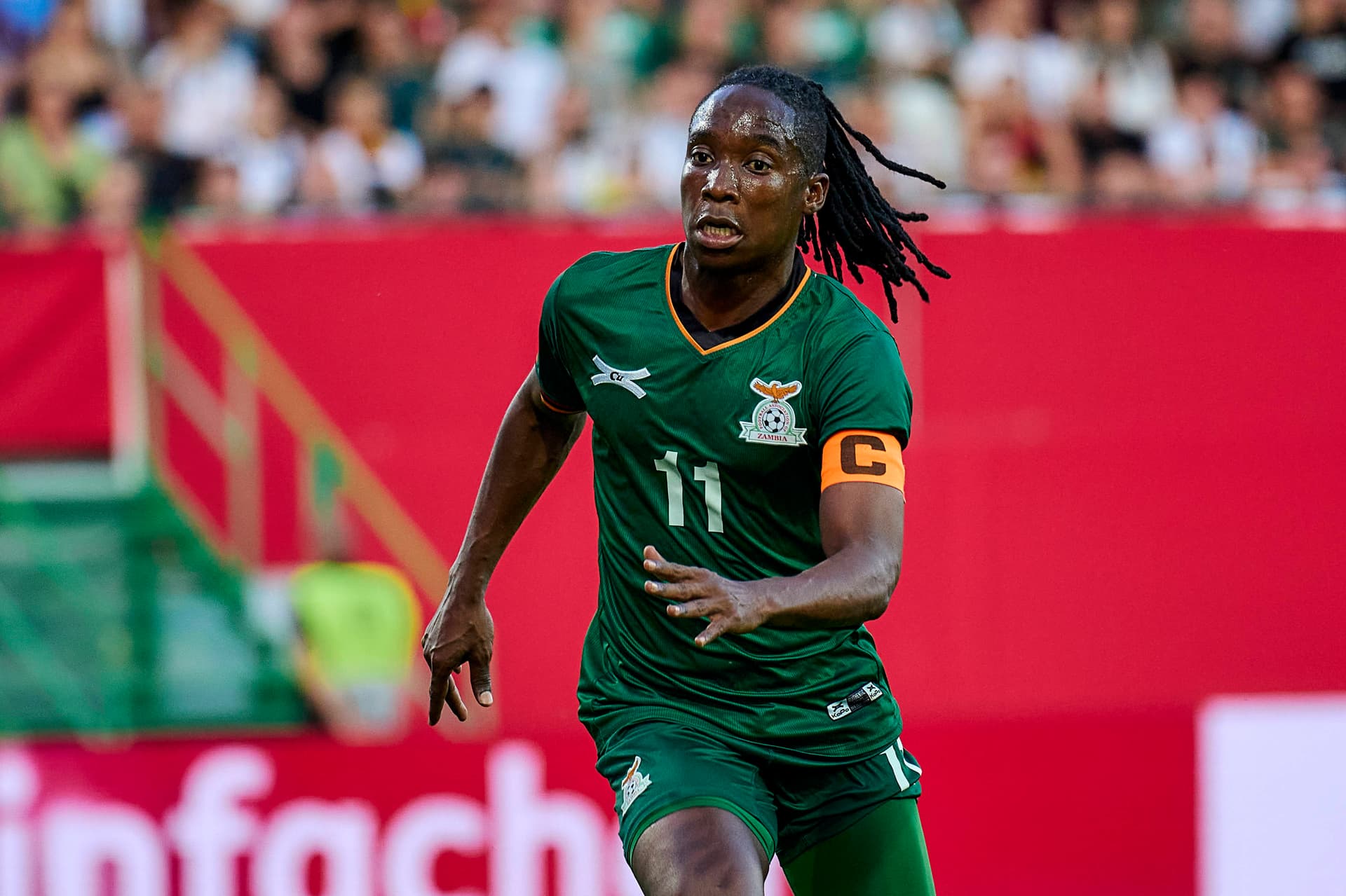 Deutschland verliert gegen Sambia: Spielt bei der Frauen-WM ein Mann mit?