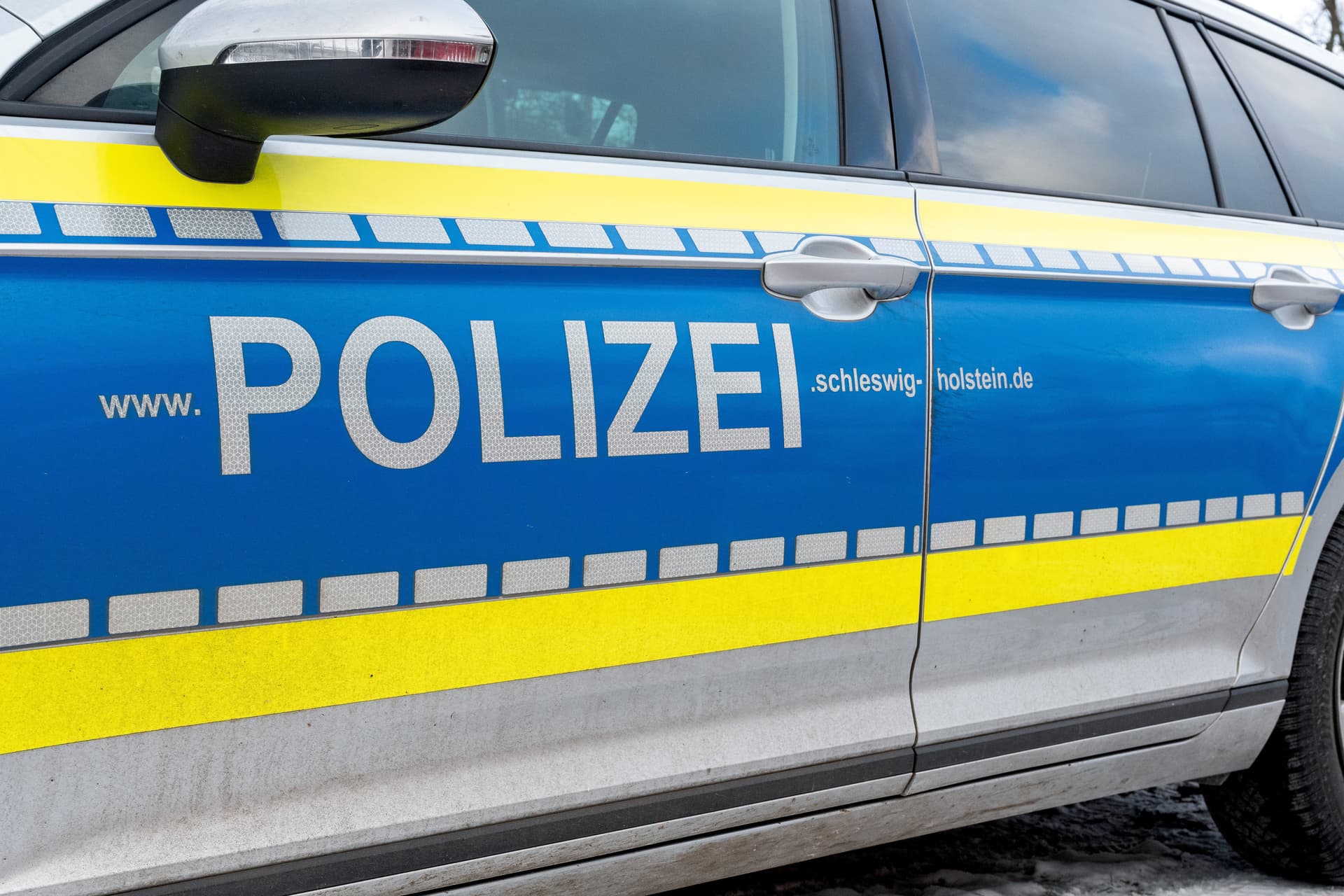 Brutaler Angriff vor Hamburger Moschee: Vater attackiert Söhne mit Rasierklinge