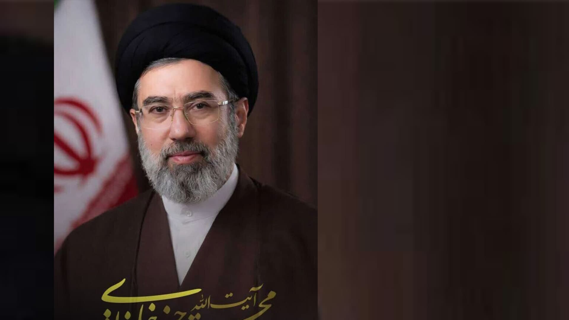 „Leichtgewicht“ oder schlimmer als sein Vater? Das ist Khamenei-Sohn Modschtaba, der neue Oberste Führer des Iran