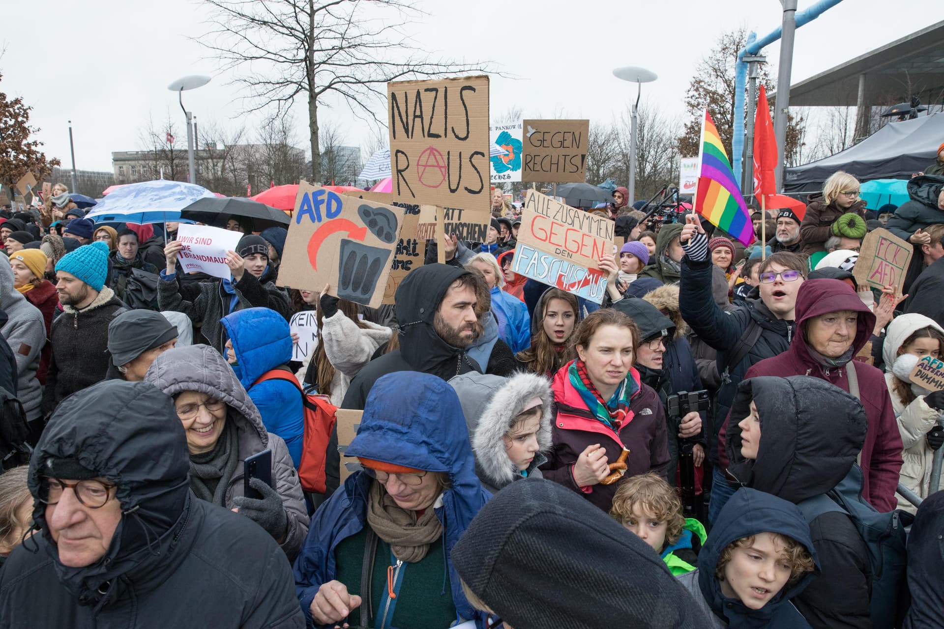 Historikerin Sandra Kostner über Demos: „Rechts wird immer mehr zum Delegitimierungs-Begriff“