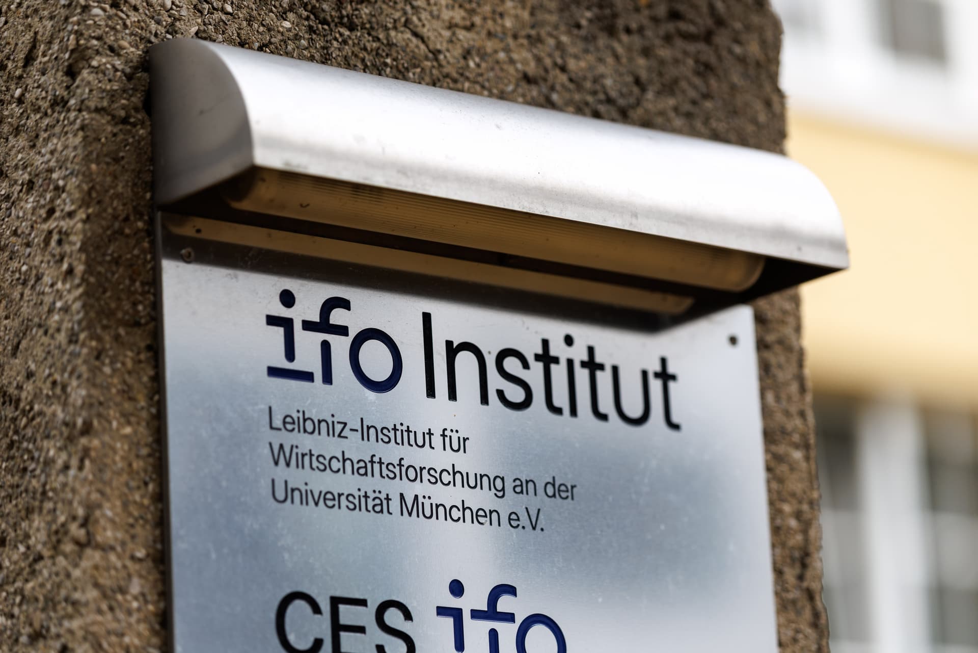 Ifo-Institut zeigt Folgen des Iran-Kriegs für Deutschlands Wirtschaft