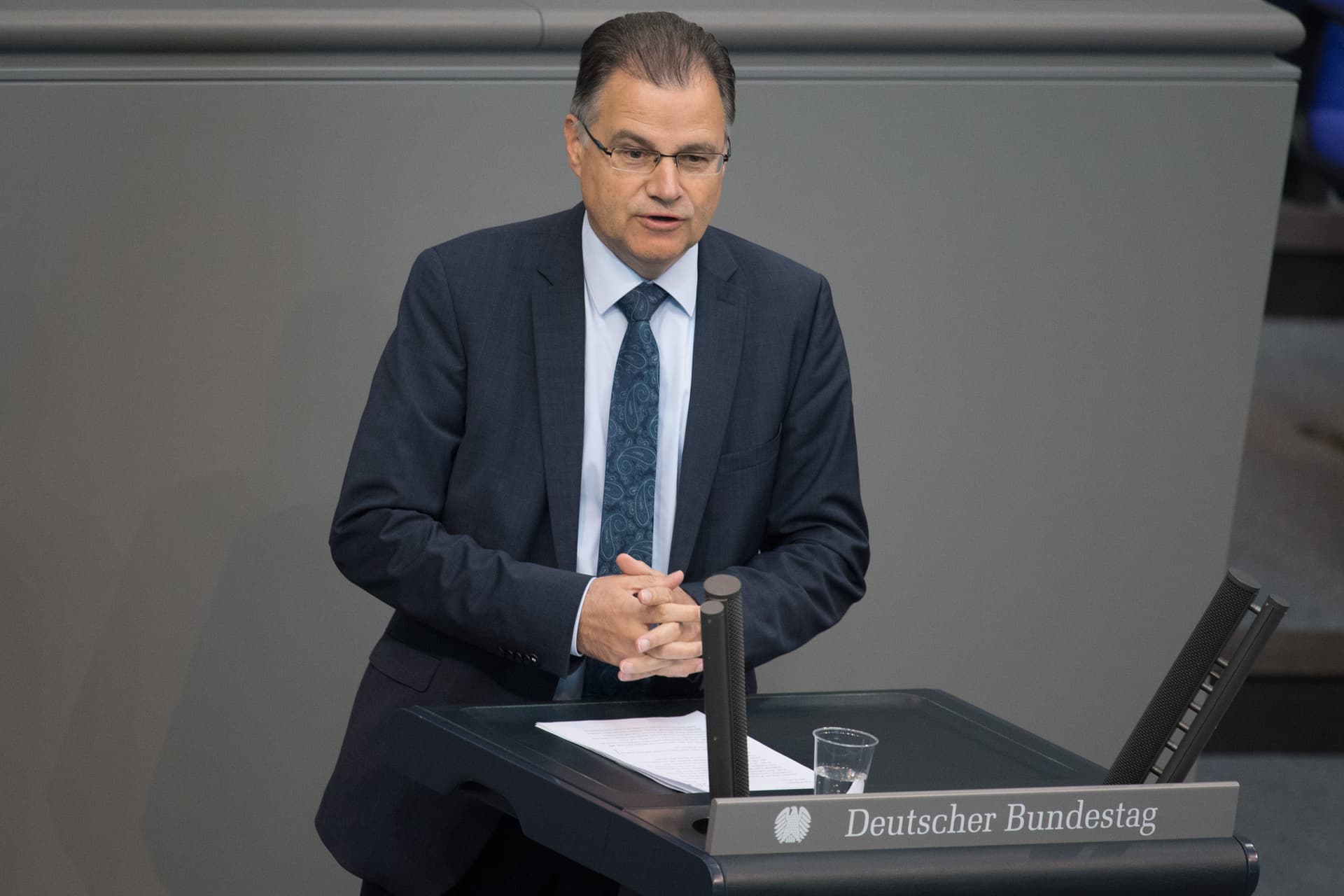 Grünen-Kritik im Bundestag: AfD-Mann wird verwarnt, weil er die Wahrheit sagt