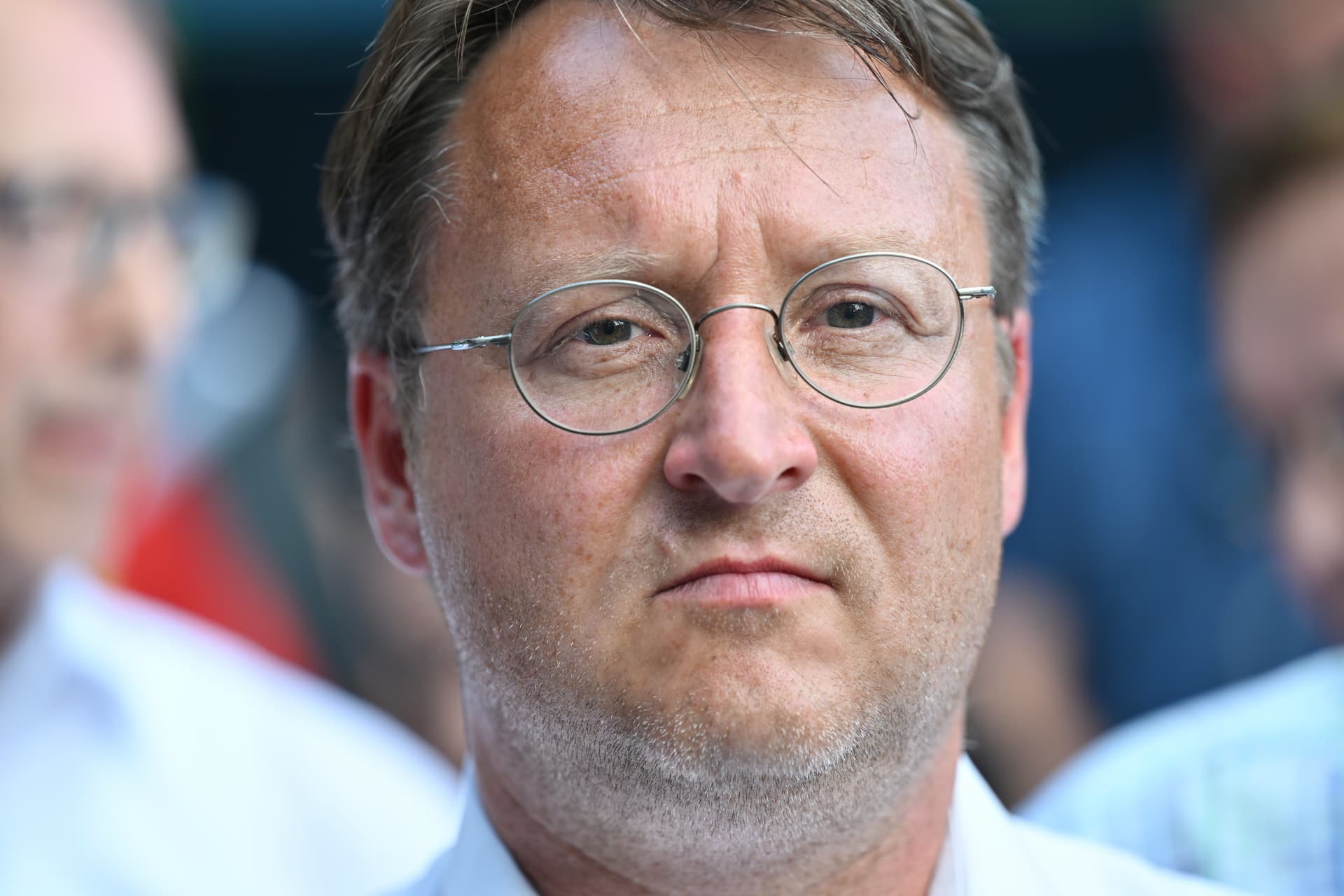 Thüringen-Wahl immer irrer: SED-Nachfolger wollen Gesinnung von AfD-Landrat überprüfen