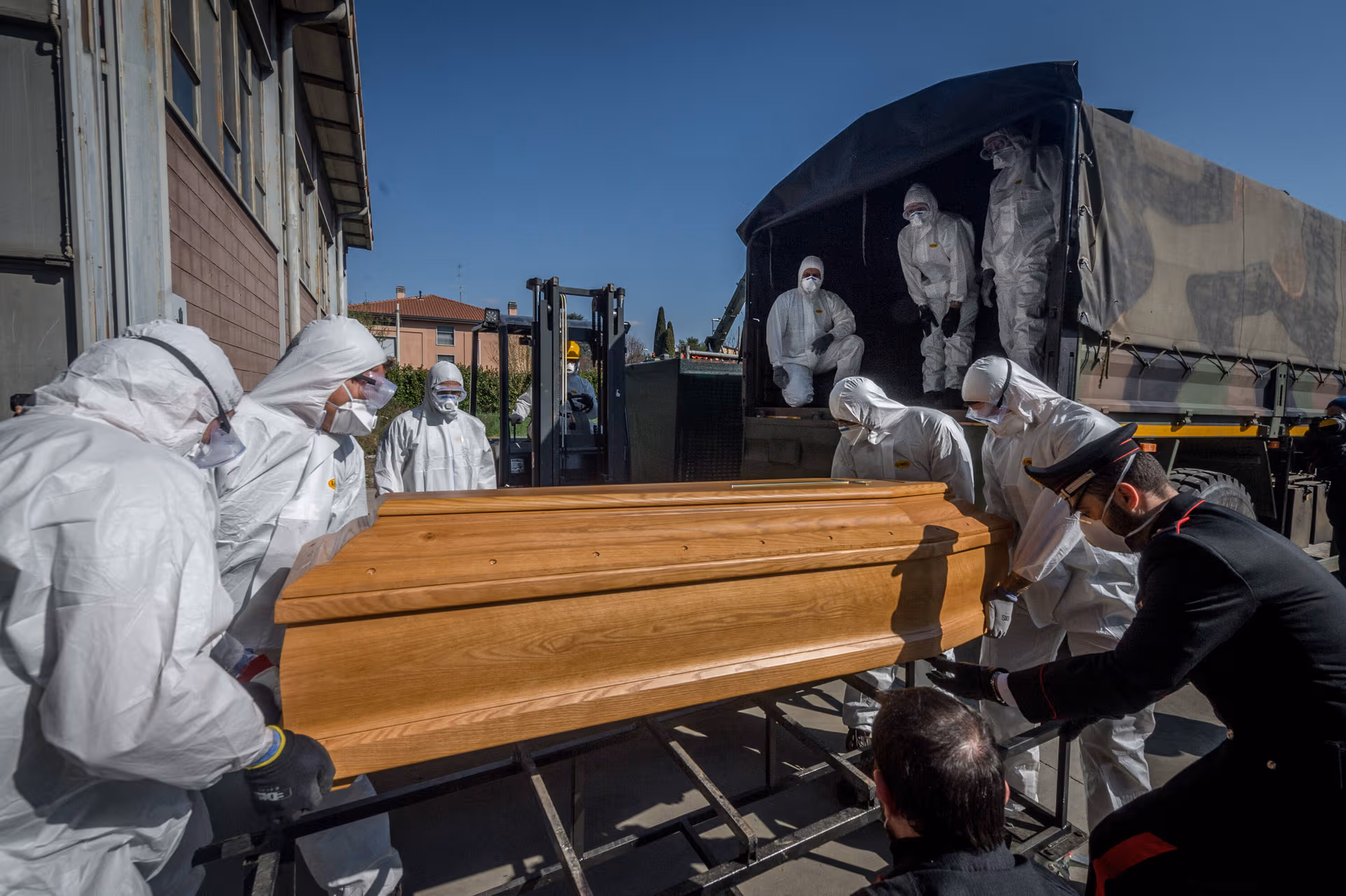 Neue Erkenntnisse über „die schrecklichen Bilder von Bergamo“: Wie die WHO eine tödliche Massenpanik provozierte