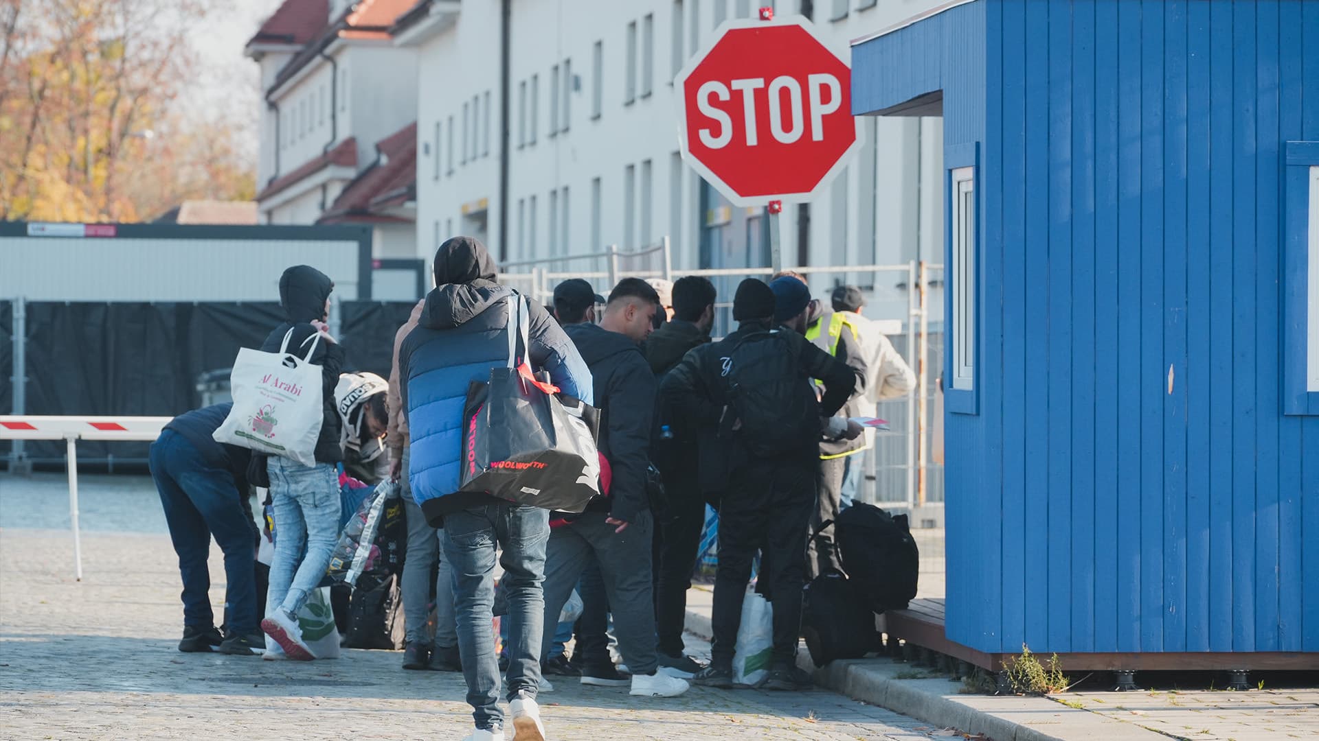 461.000! So viele Nicht-EU-Migranten sind 2023 zu uns gekommen … und da sind die Ukraine-Flüchtlinge nicht mit eingerechnet!