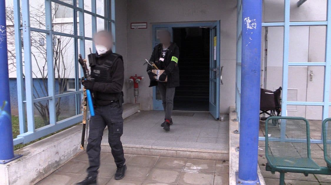 „Aktionstag gegen Hasspostings“: Polizei durchsucht Wohnungen wegen Hass und Hetze