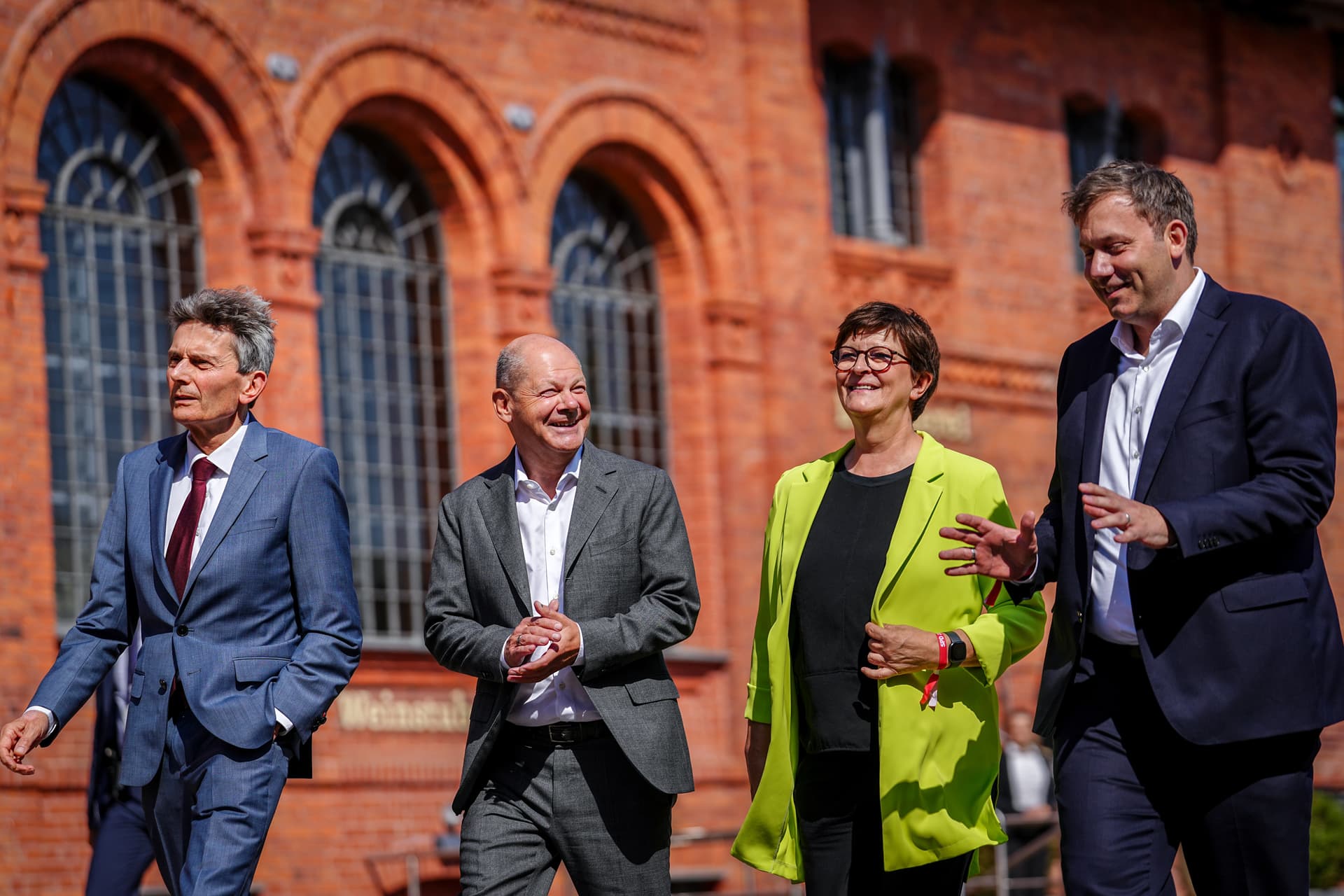 SPD will Steuern für die allermeisten senken