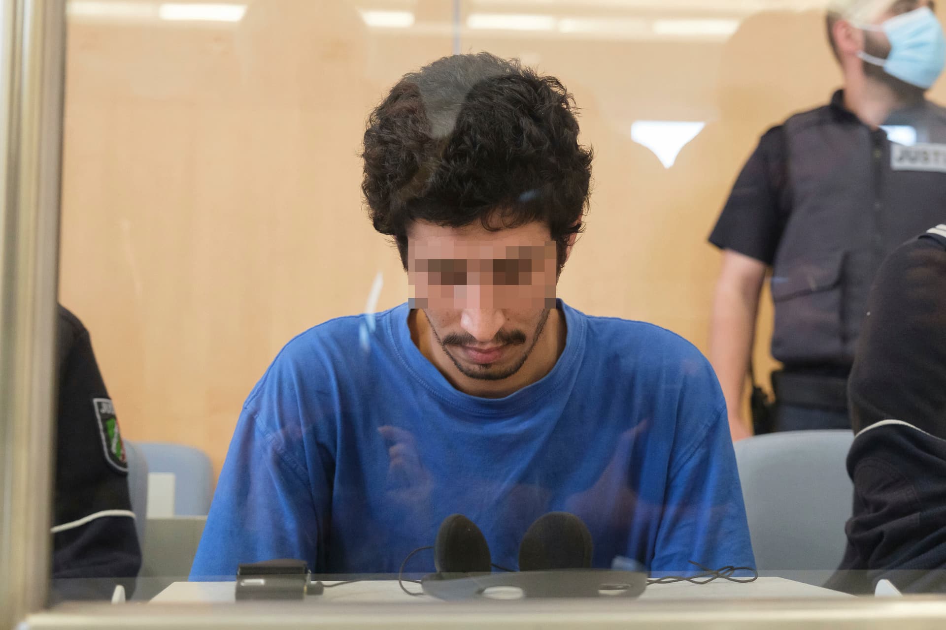 Terrorist von Solingen vor Gericht: Issa Al Hasan will kein Islamist sein, Psychiater spricht von „Wahrnehmungsstörung“