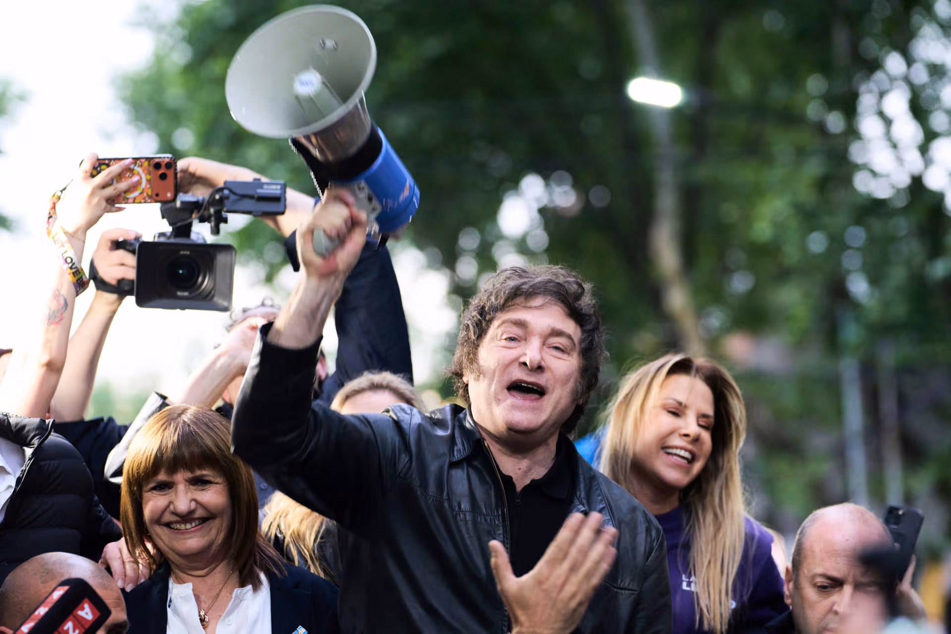 Null Defizit, stabile Preise, wachsendes Vertrauen: Mileis Erfolge stoßen in Deutschland auf taube Ohren