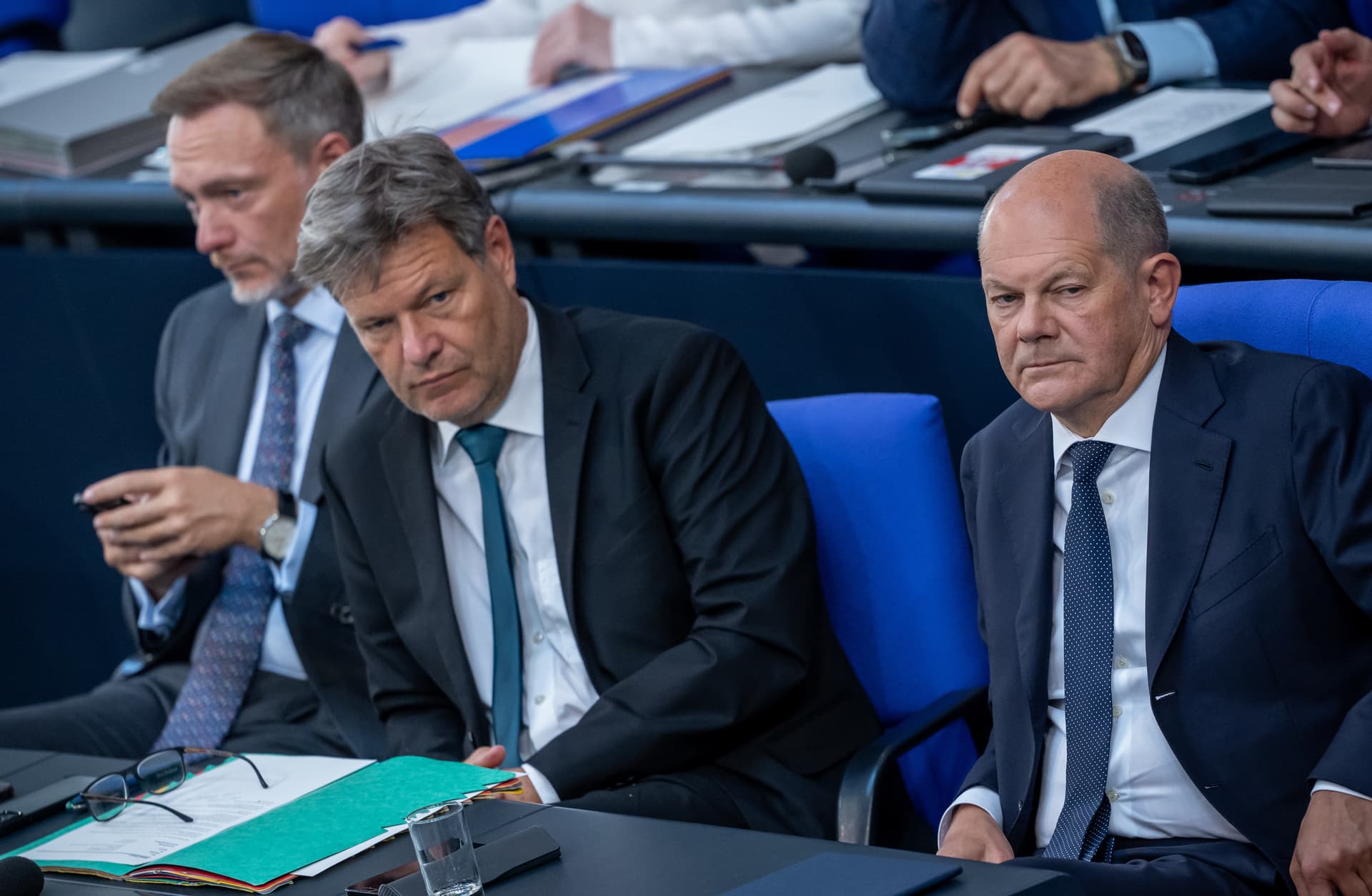 Allensbach-Umfrage: Bei Führungskräften kollabiert das Vertrauen in den Standort Deutschland