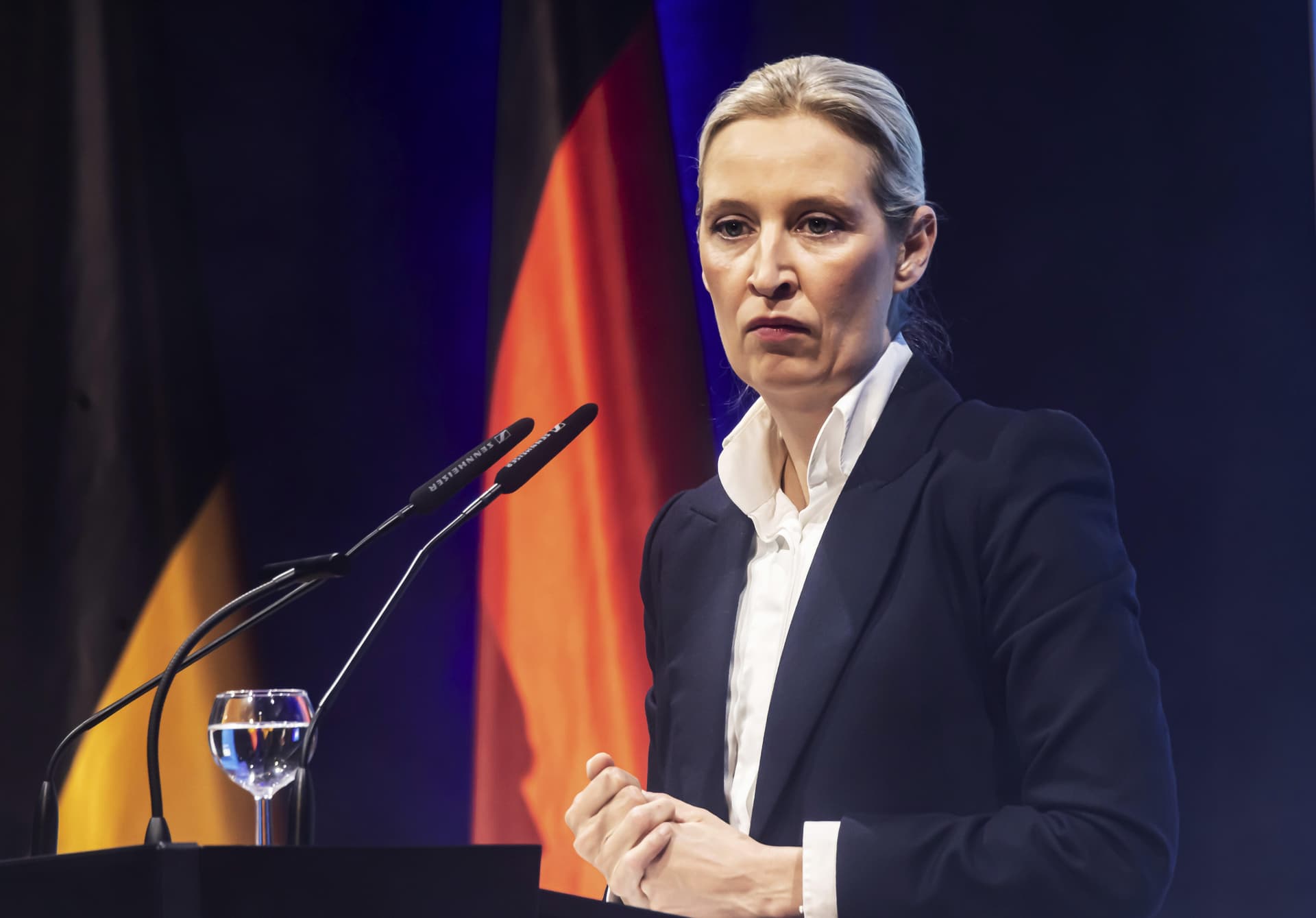 Filz-Affäre eskaliert: Weidel fordert Rücktritt von Keuter
