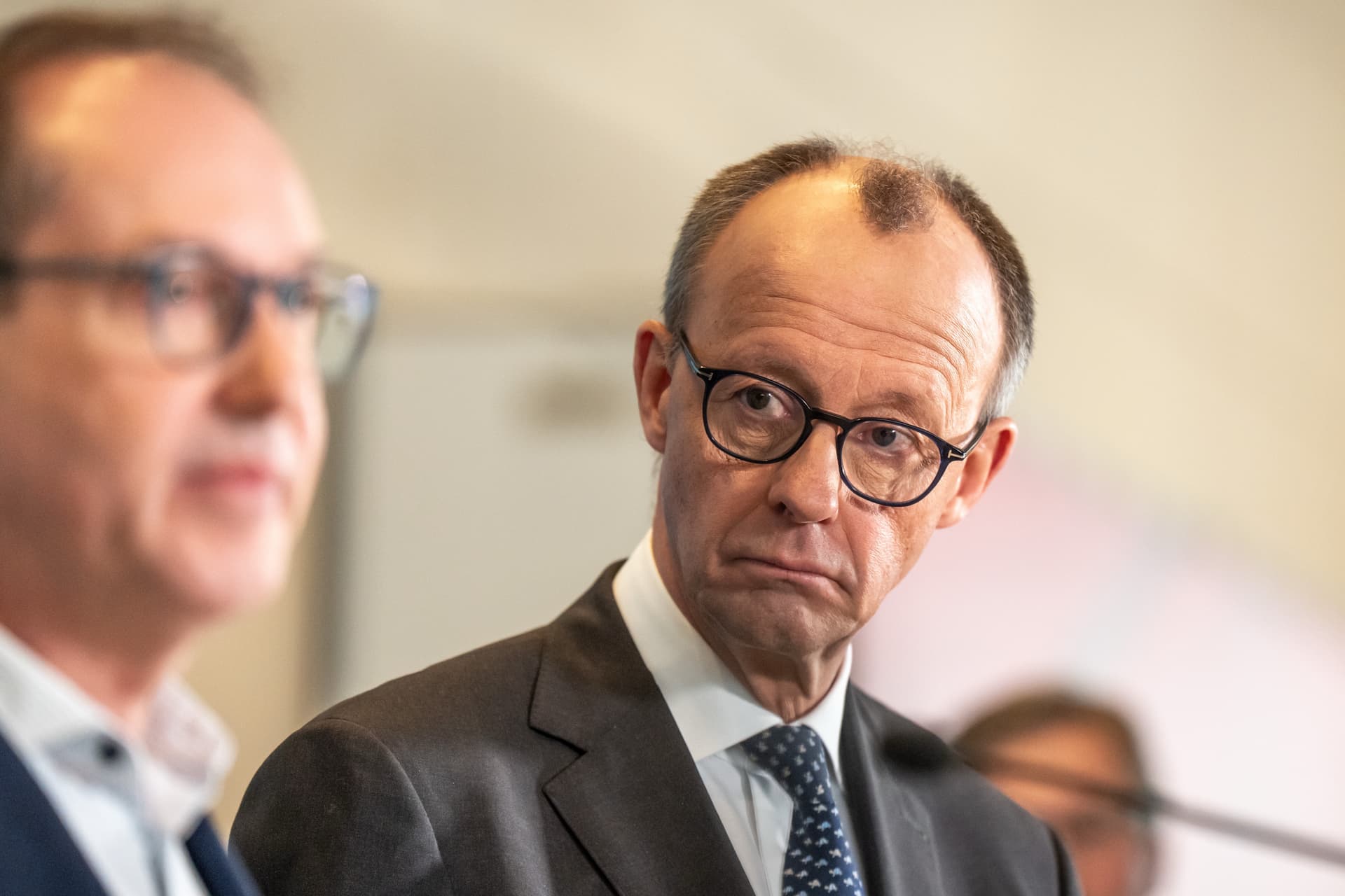 Merz gesteht bewusste Wählertäuschung: Schon vor der Wahl sprach er intern darüber, die Schuldenbremse abzuschaffen