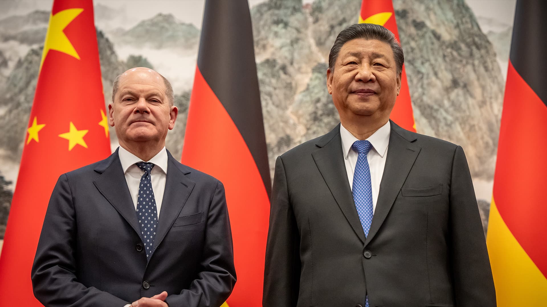 Chinas Machthaber lächeln immer – auch über Kanzler Olaf Scholz